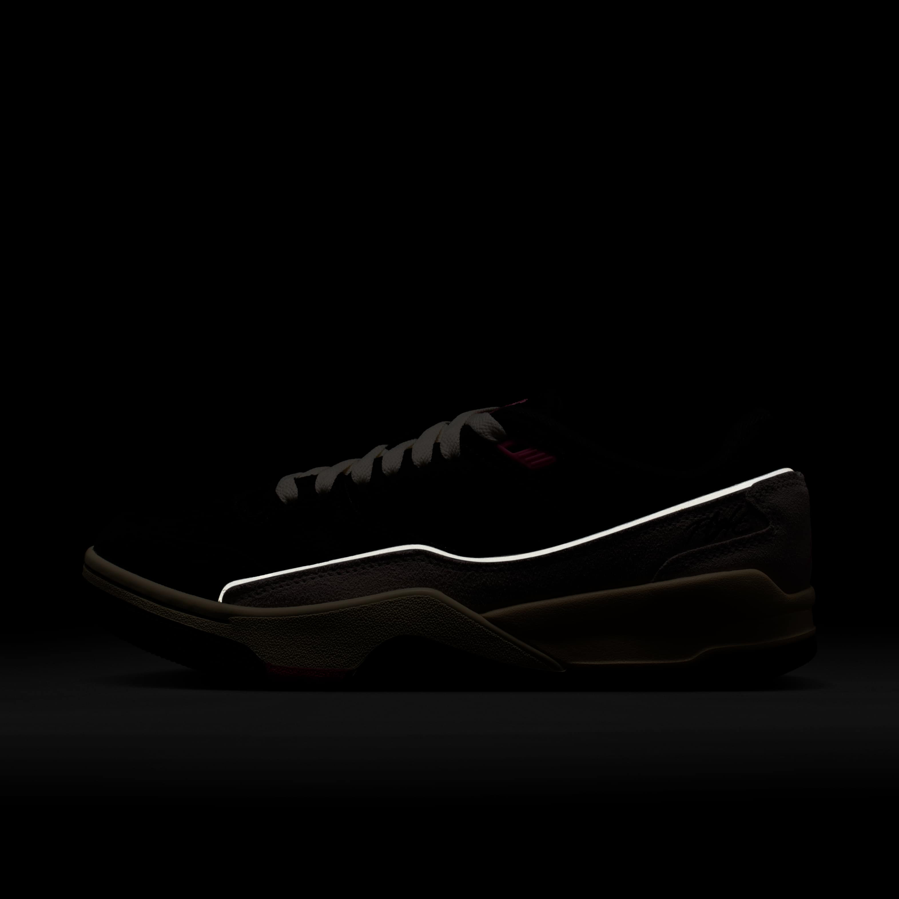 Jordan Flight Court SE image number 8