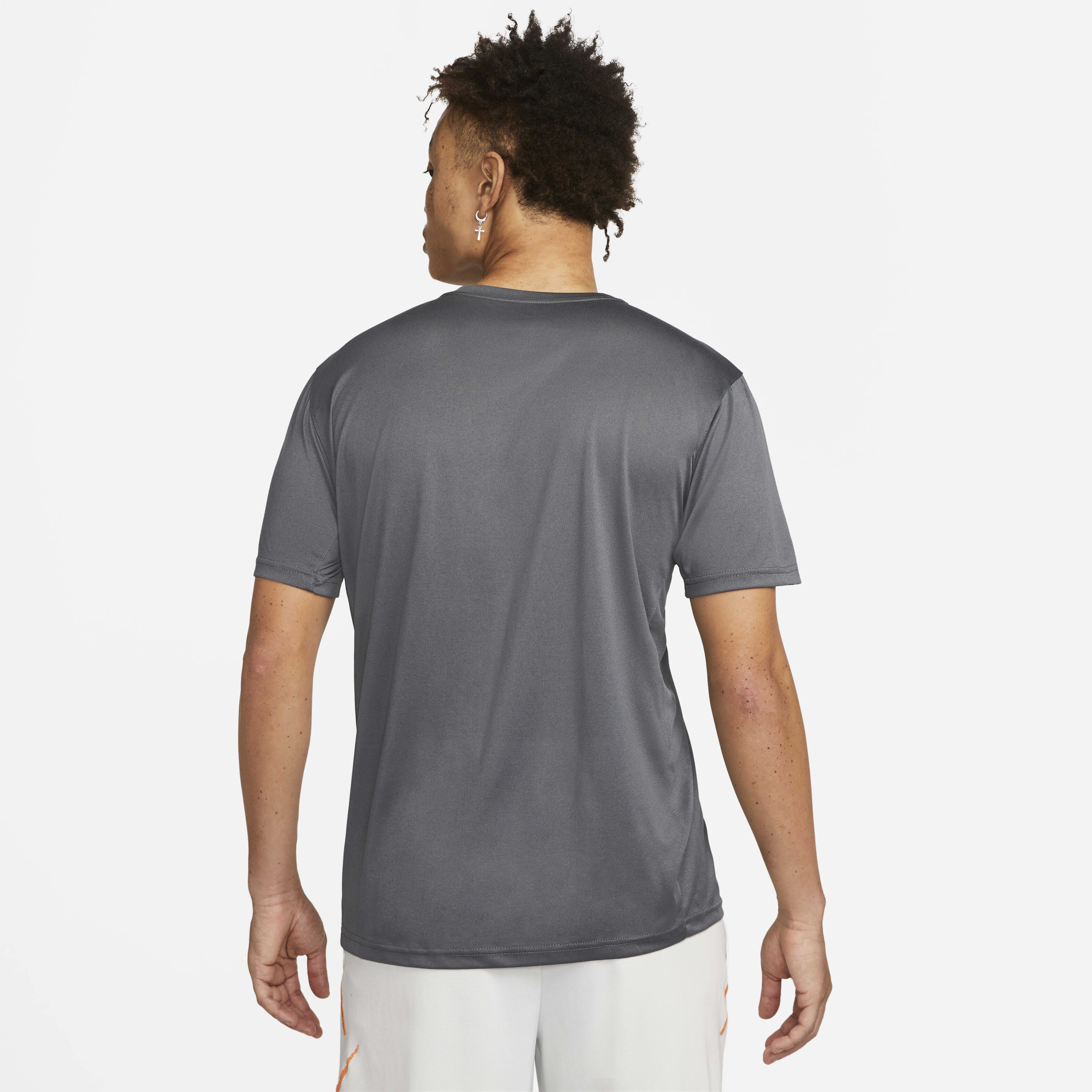 Nike Dri-FIT Wild Clash image number 1