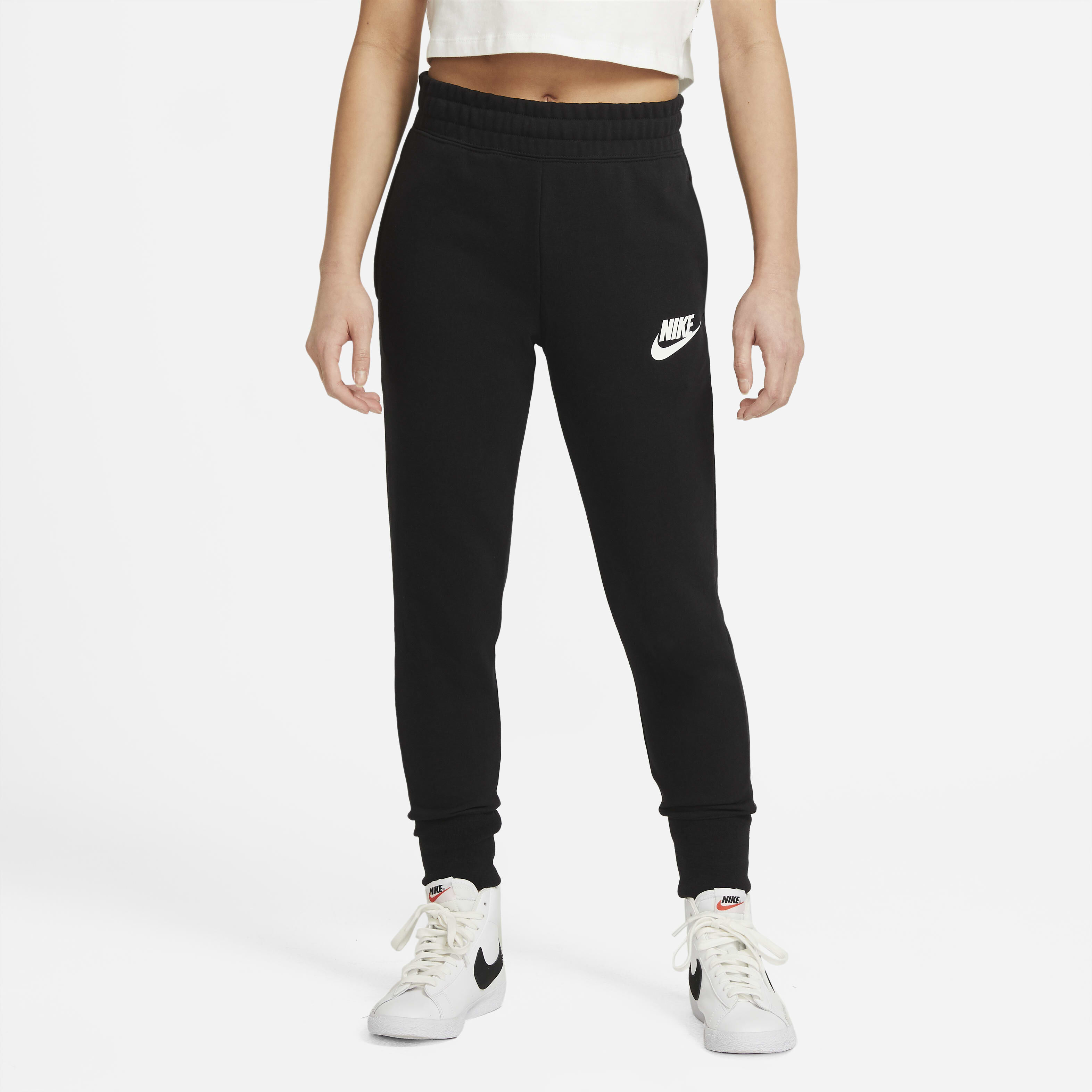 Nike Sportswear Club