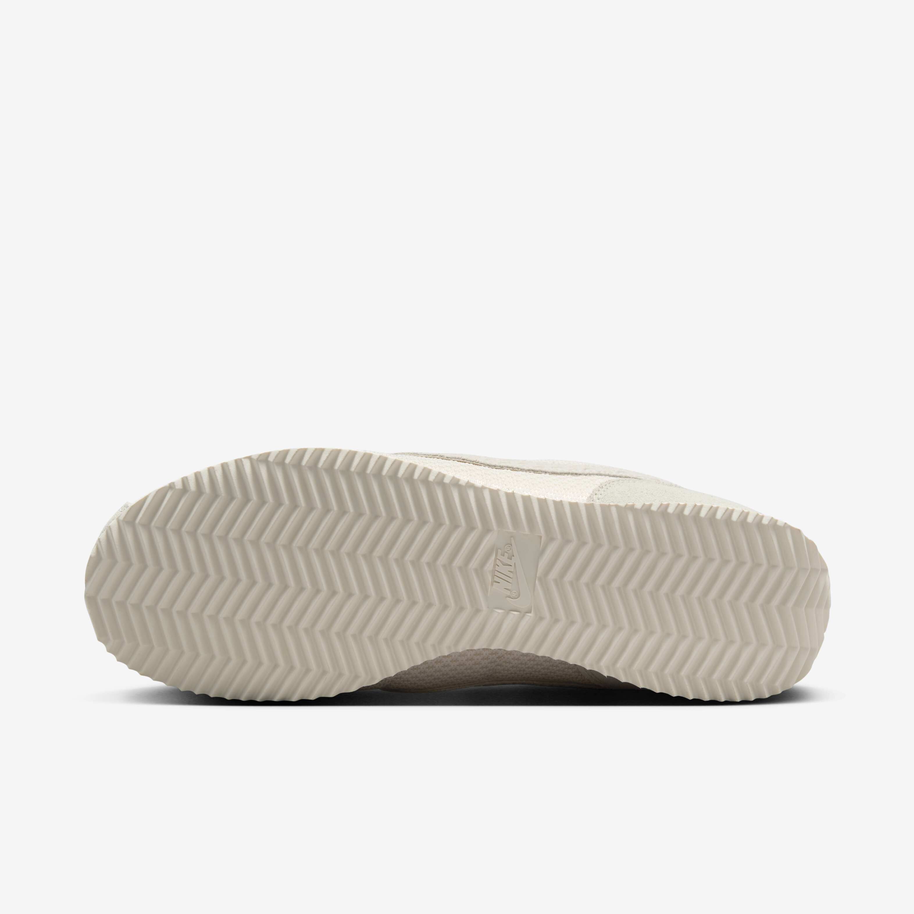 Nike Cortez image number 1