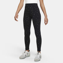 Nike Sportswear Essential