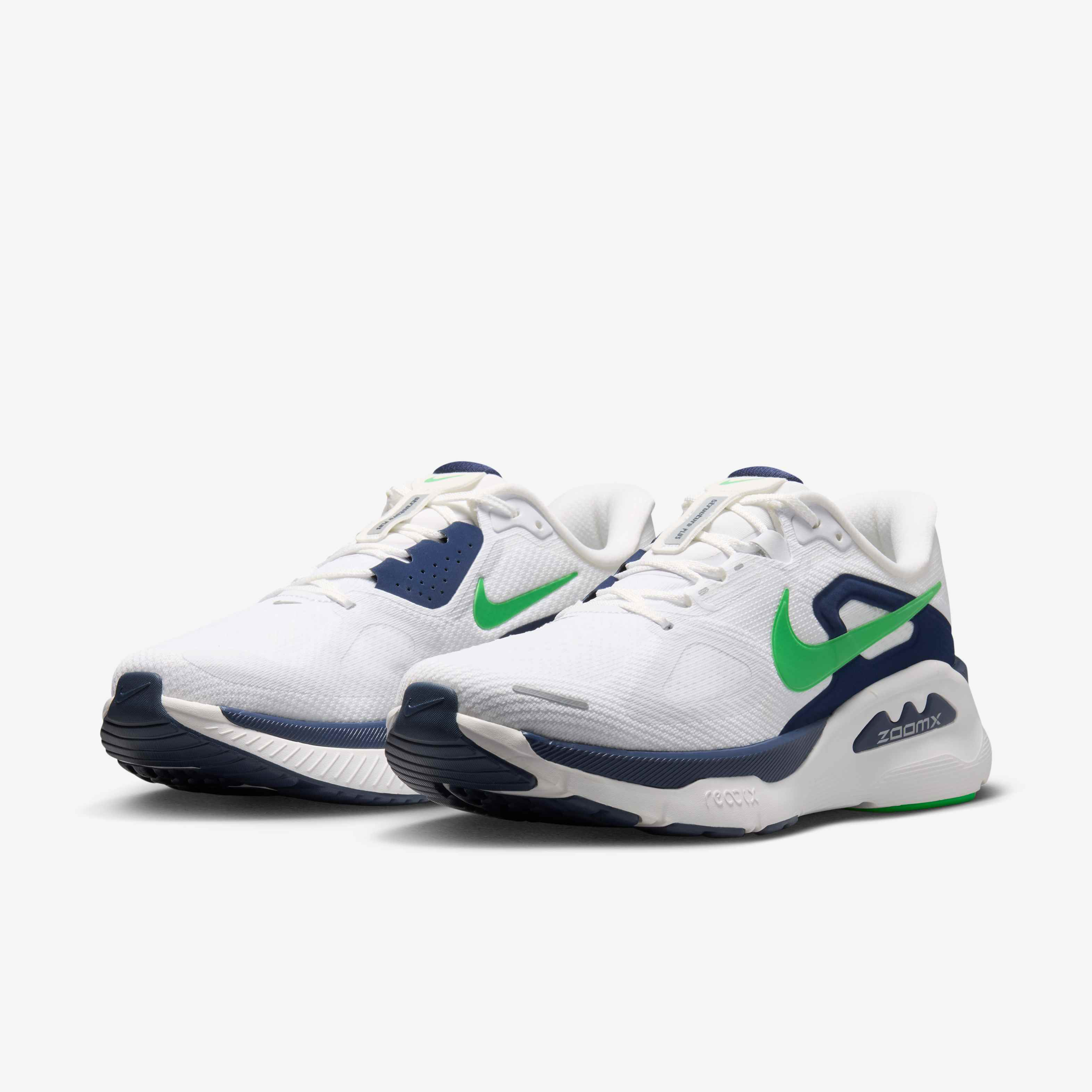 Nike Structure Plus image number 4