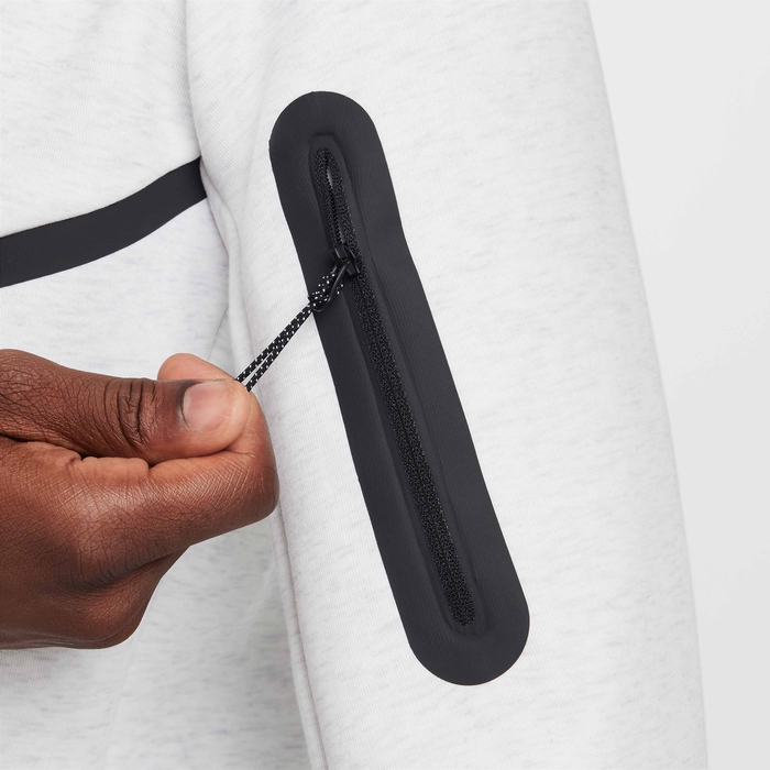 Nike Tech image number 5 Nike Tech image number 5