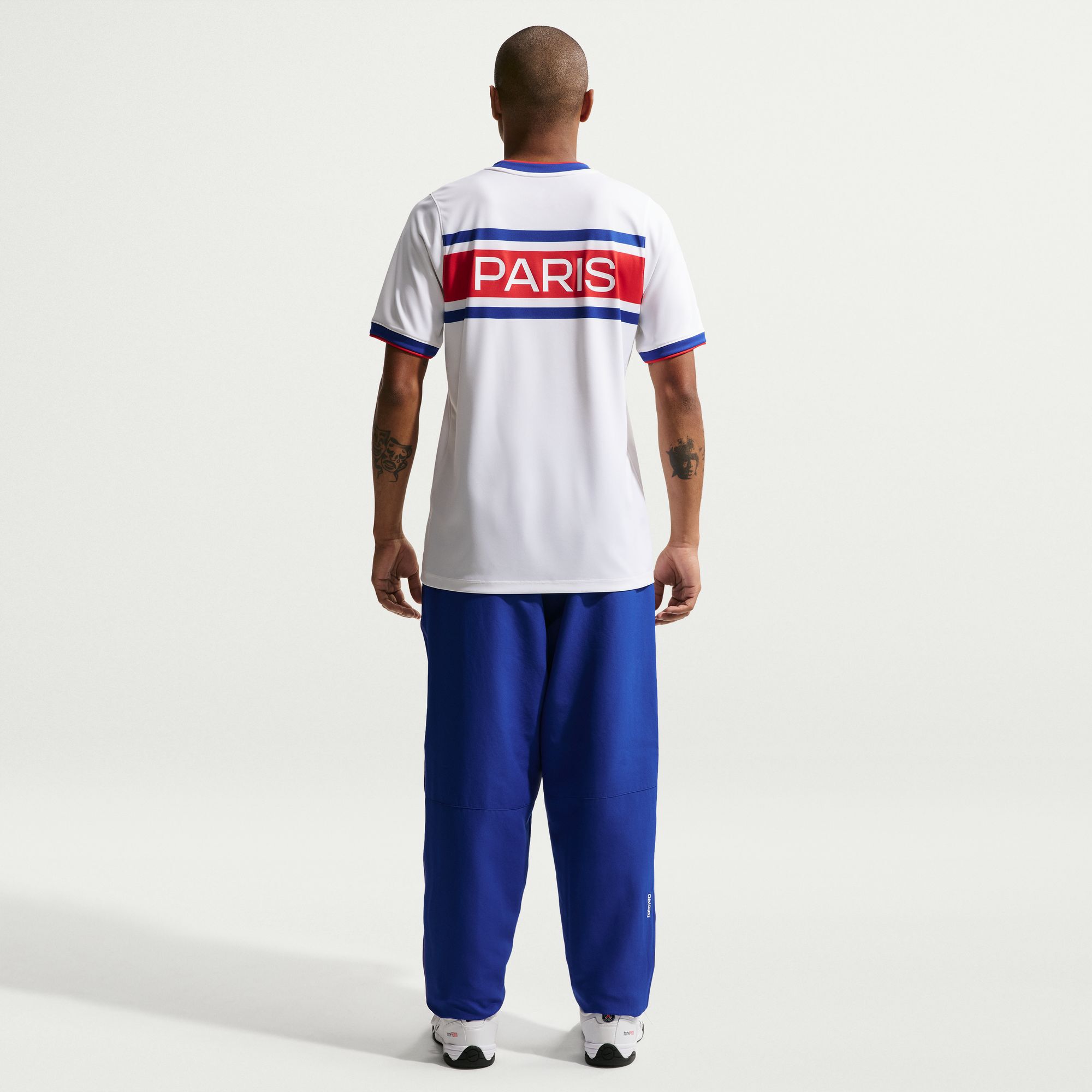 Paris Saint-Germain Home image number 1