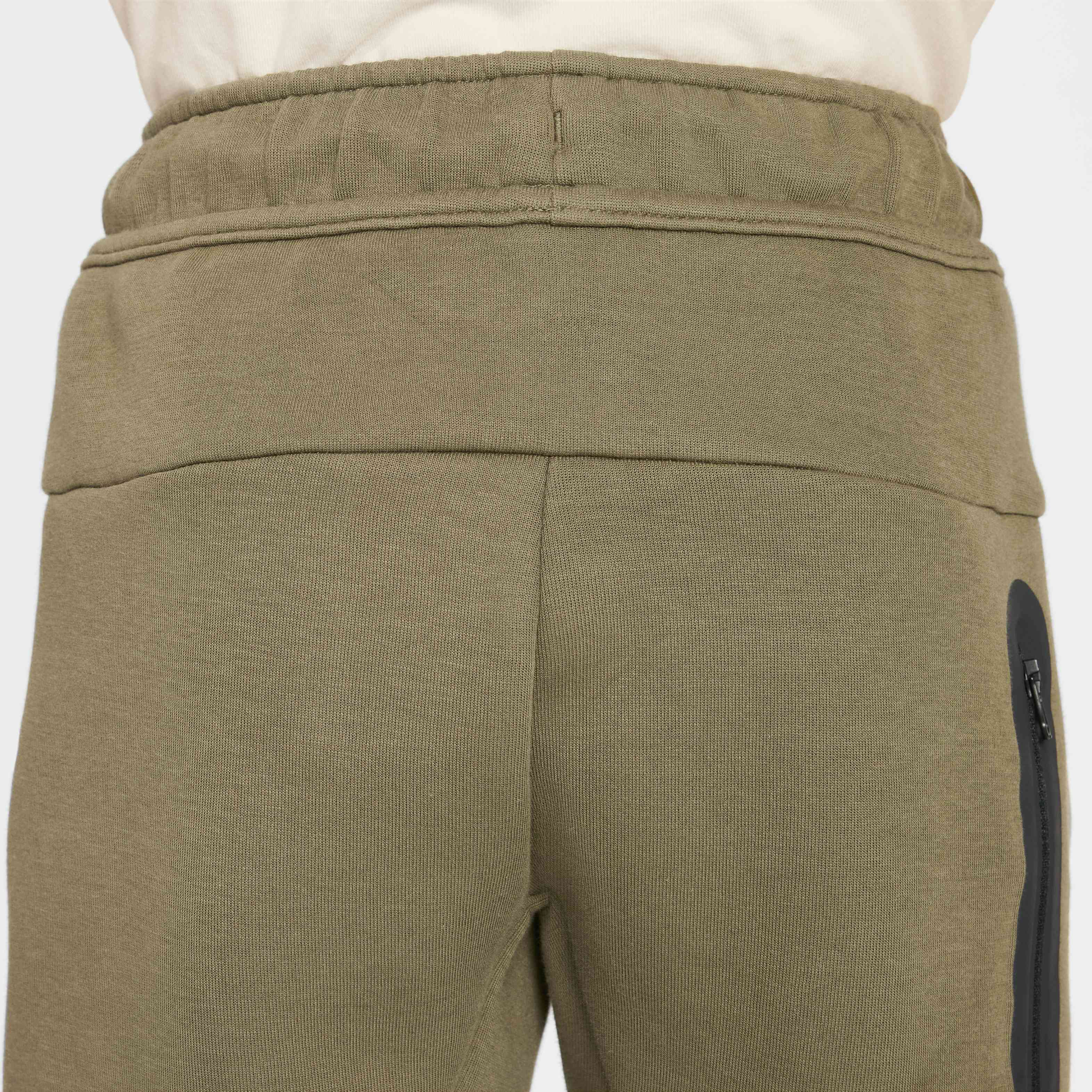 Nike Sportswear Tech Fleece image number 3