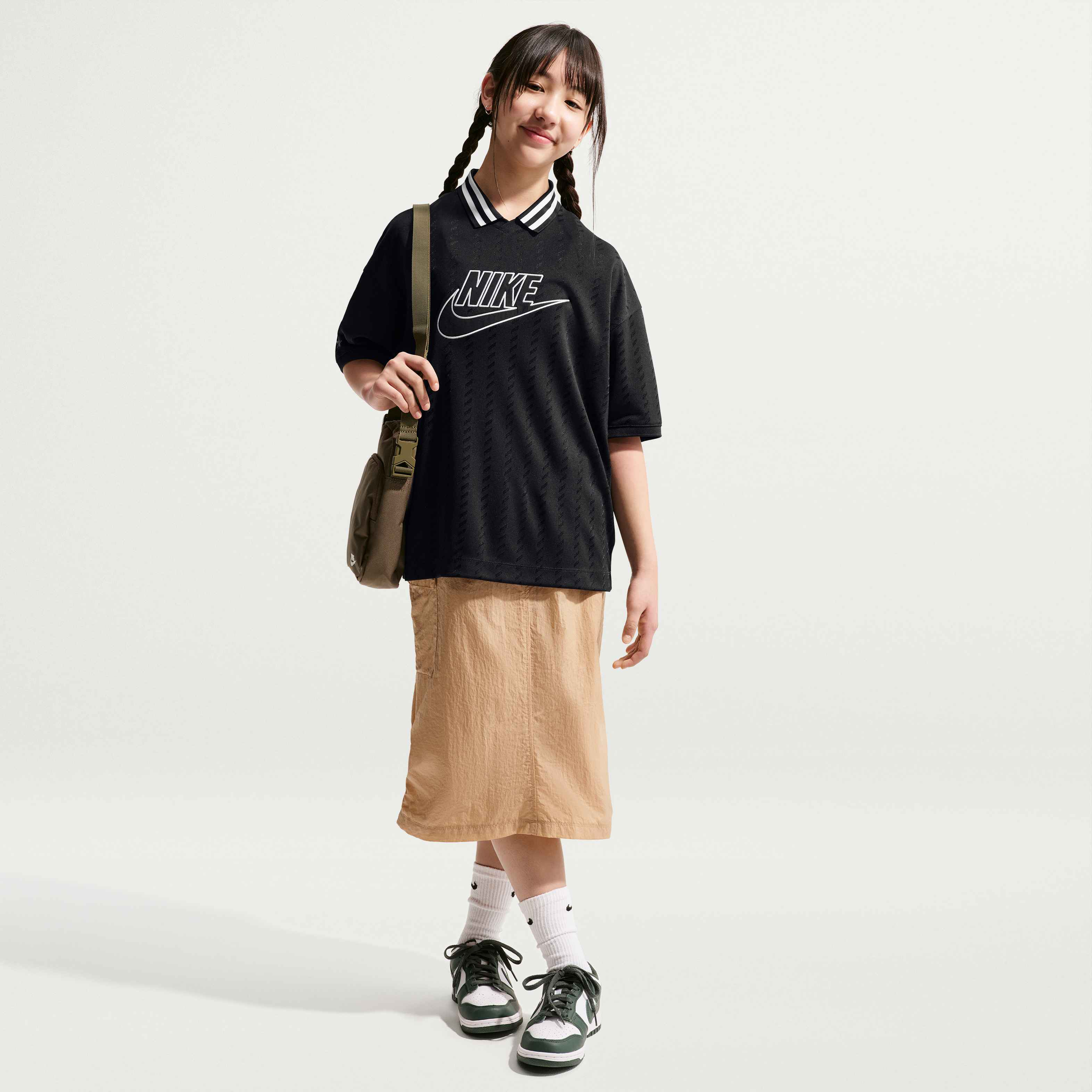 نايكي سبورتسوير image number 5