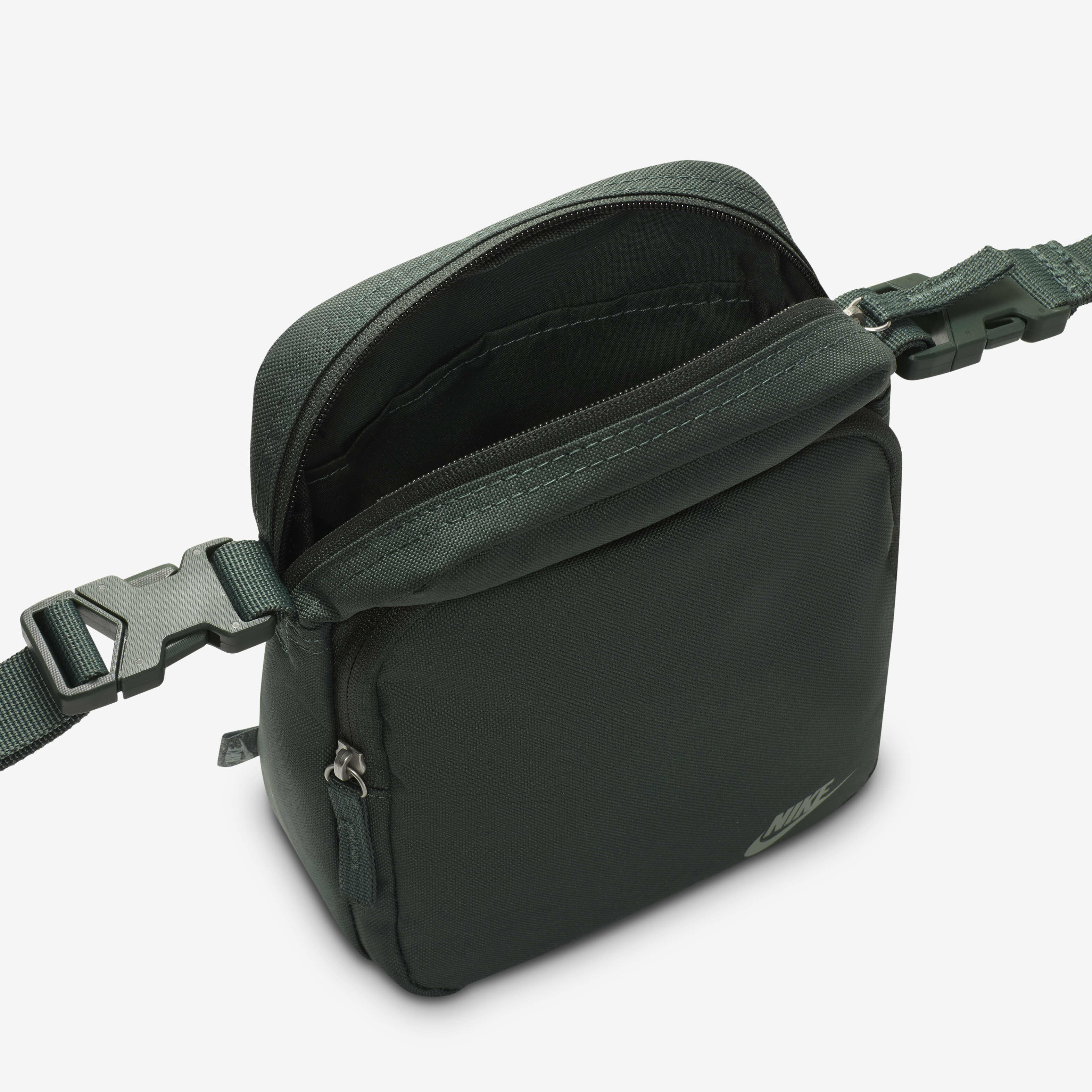 نايكي هيرتدج image number 4