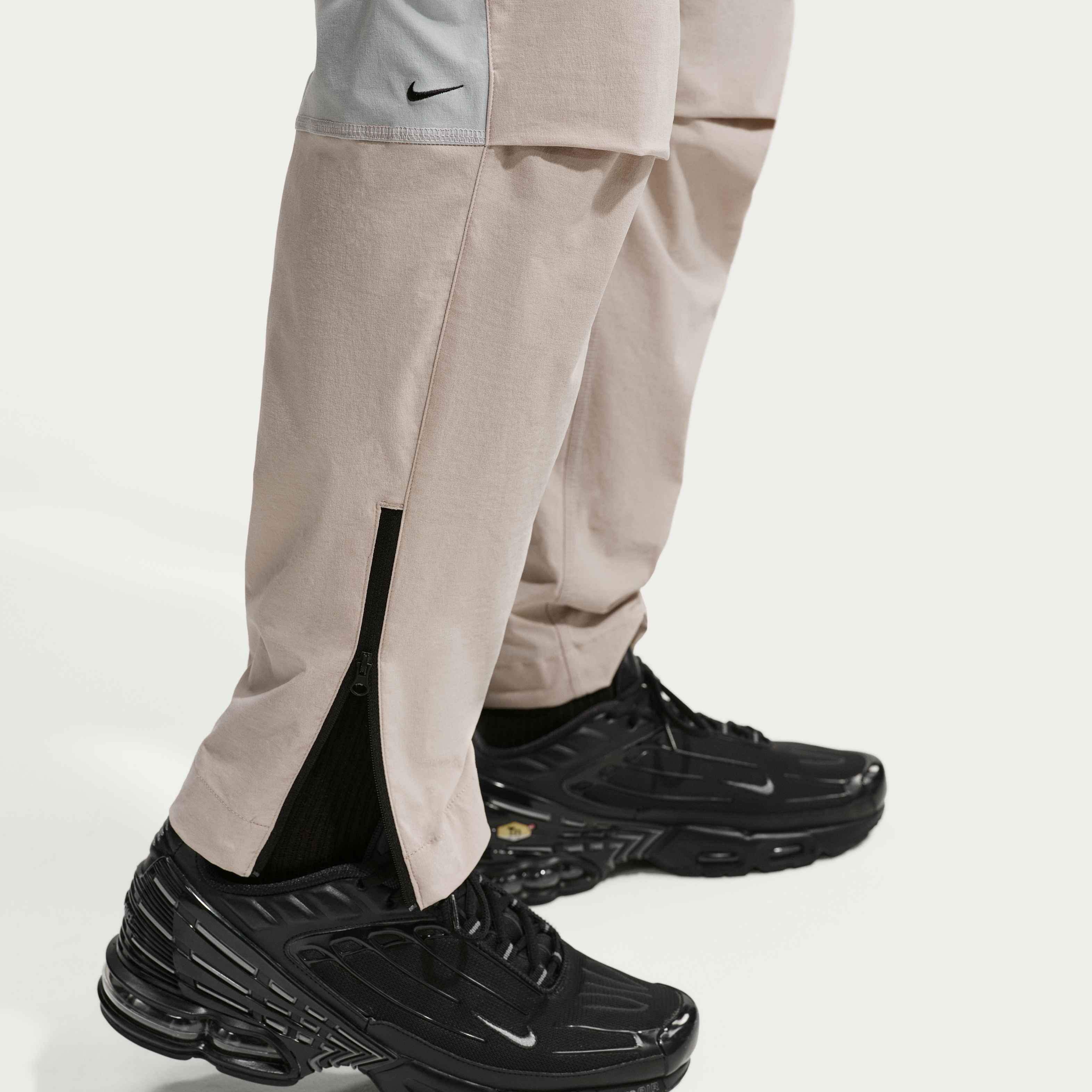Nike Tech image number 6