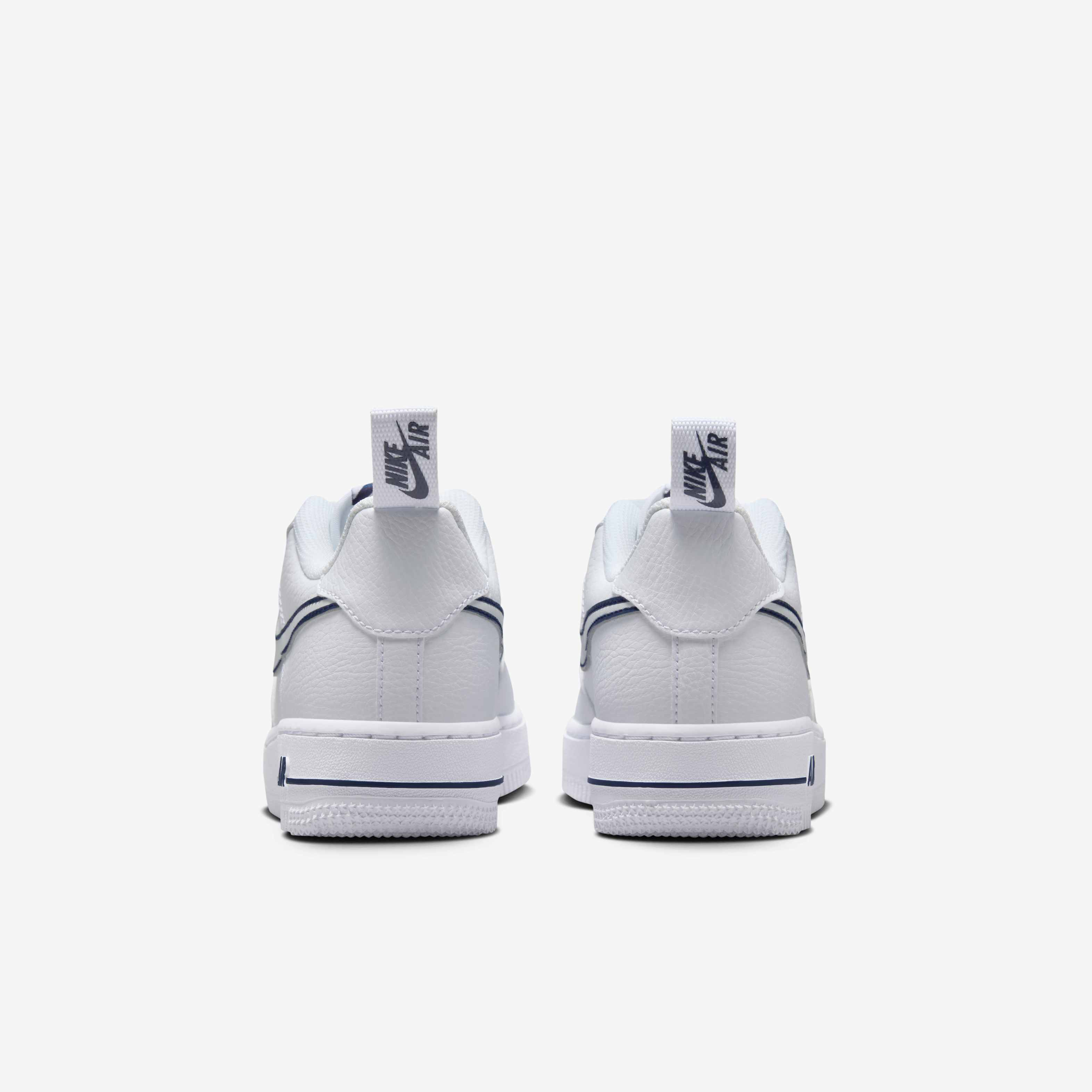 نايكي اير فورس 1 اليفيت image number 5