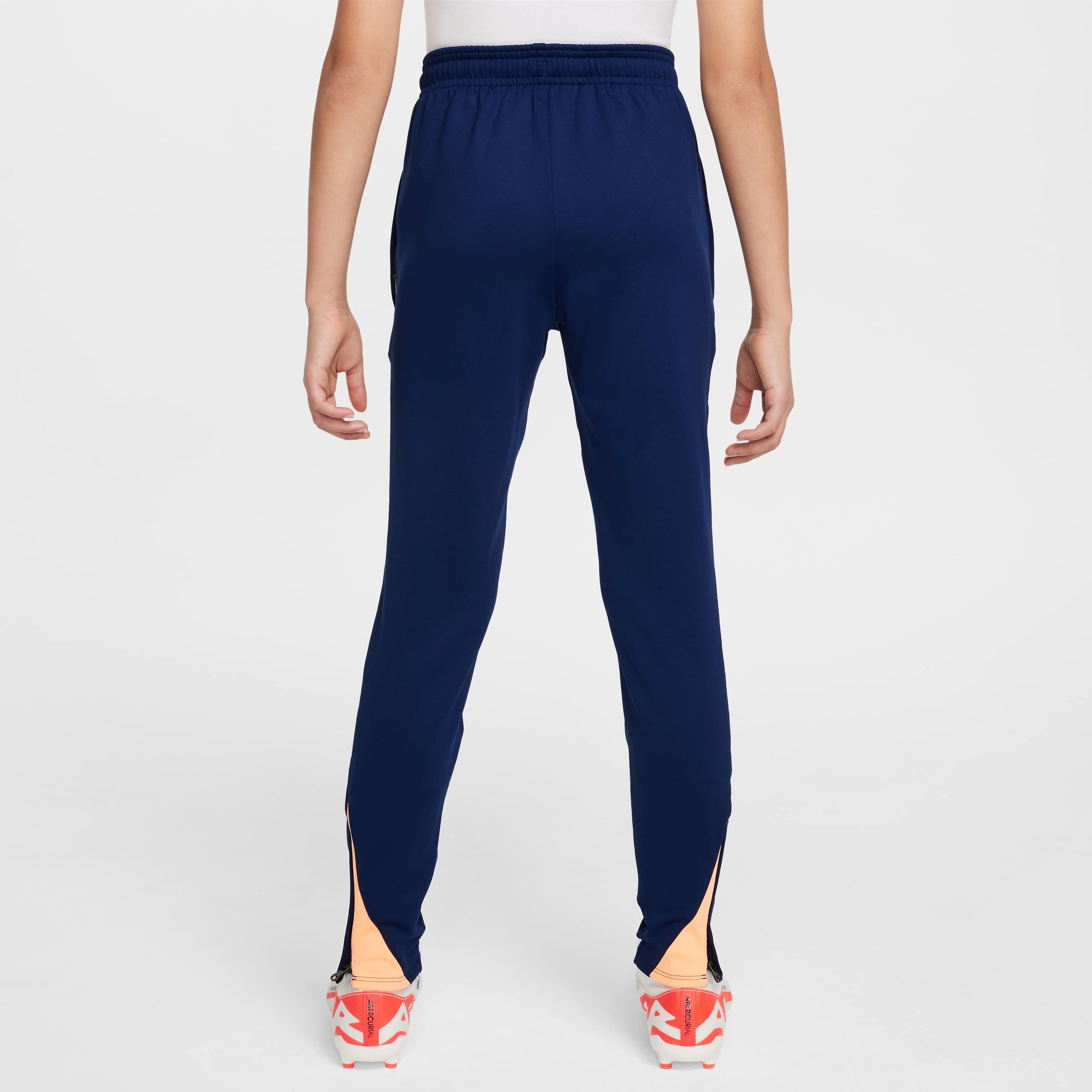 Nike Dri-FIT Strike image number 1