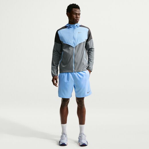 Nike Challenger