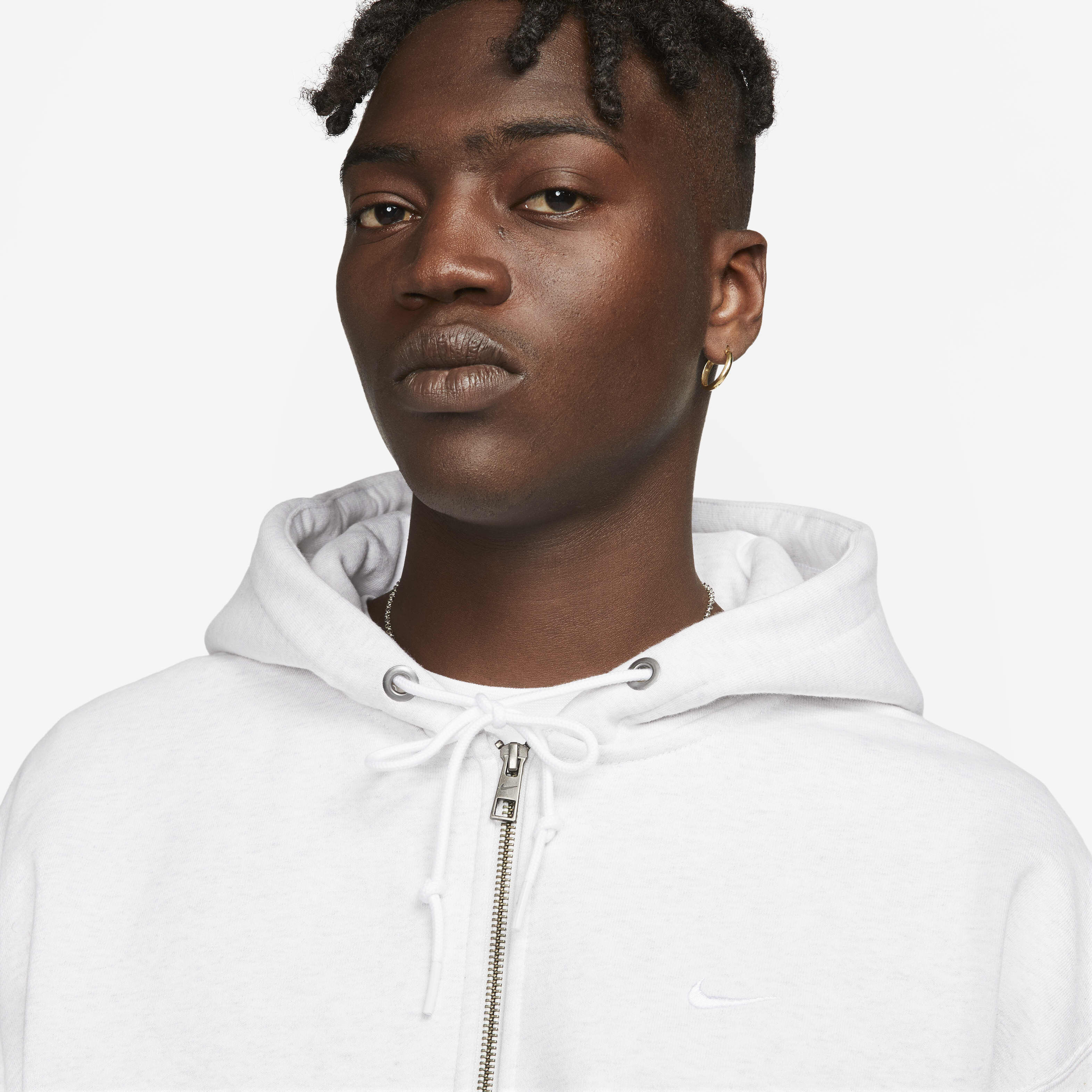 نايكي سولو سووش image number 2