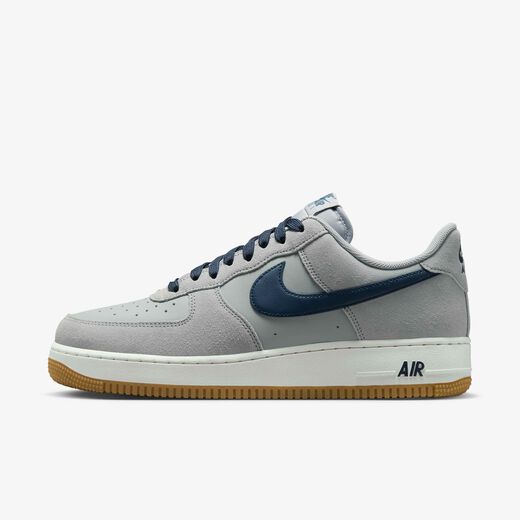 Nike Air Force 1 '07 LV8