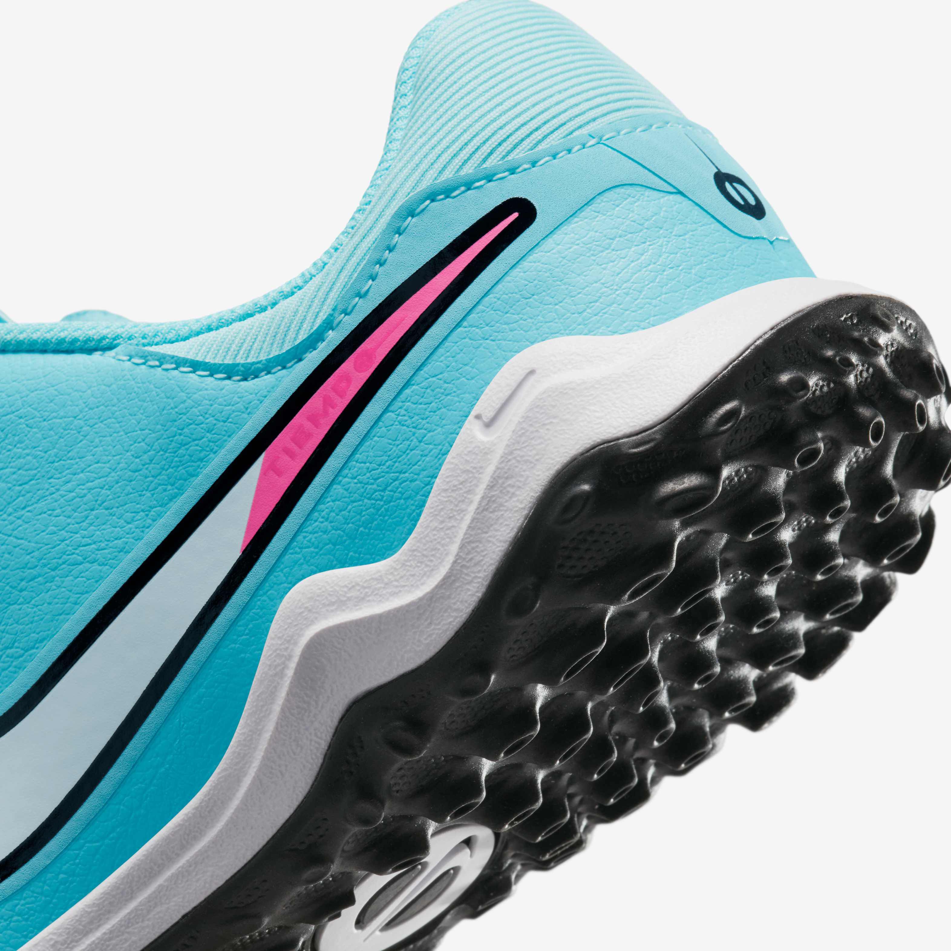 Nike Jr. Tiempo Legend 10 Academy image number 7