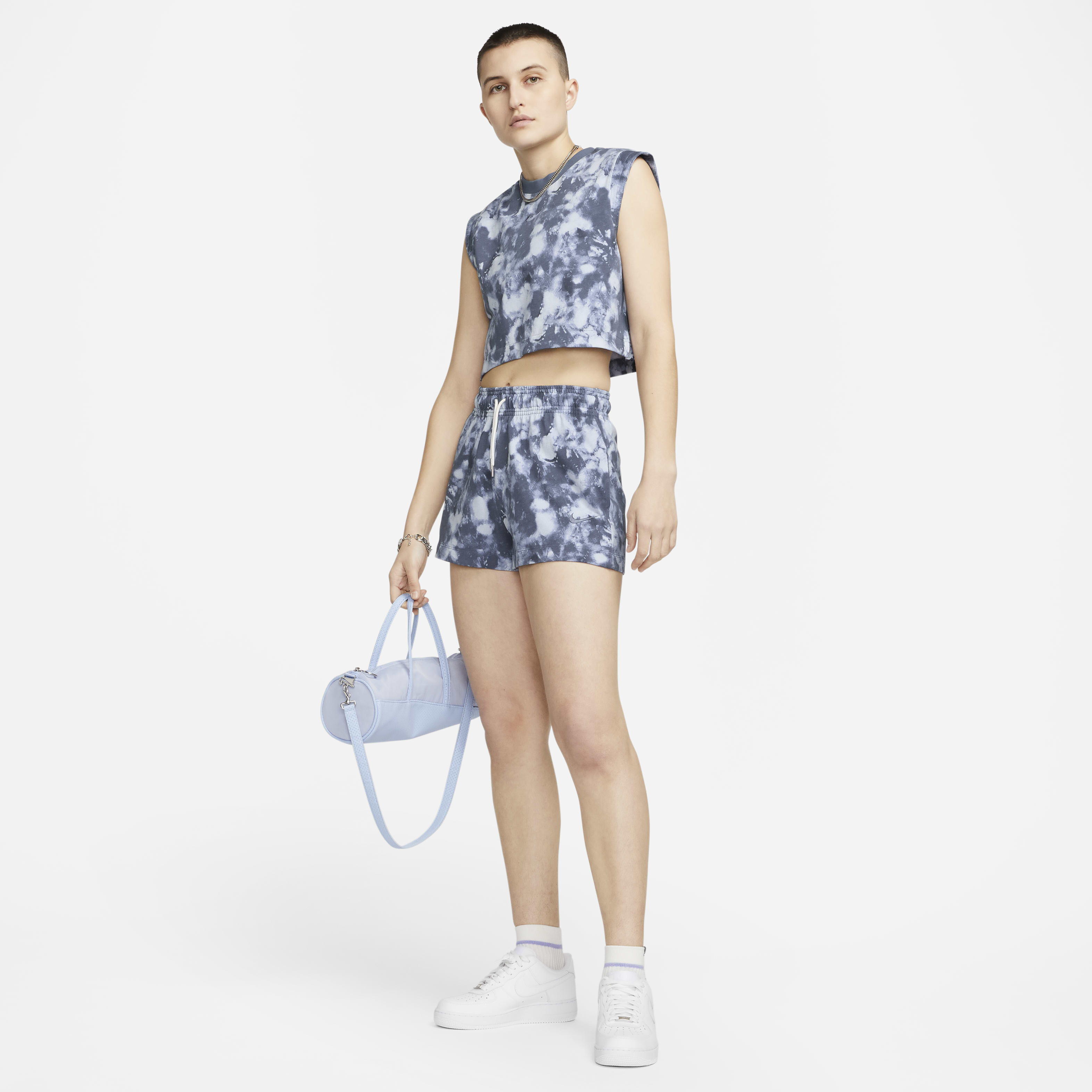 نايكي سبورتسوير image number 4