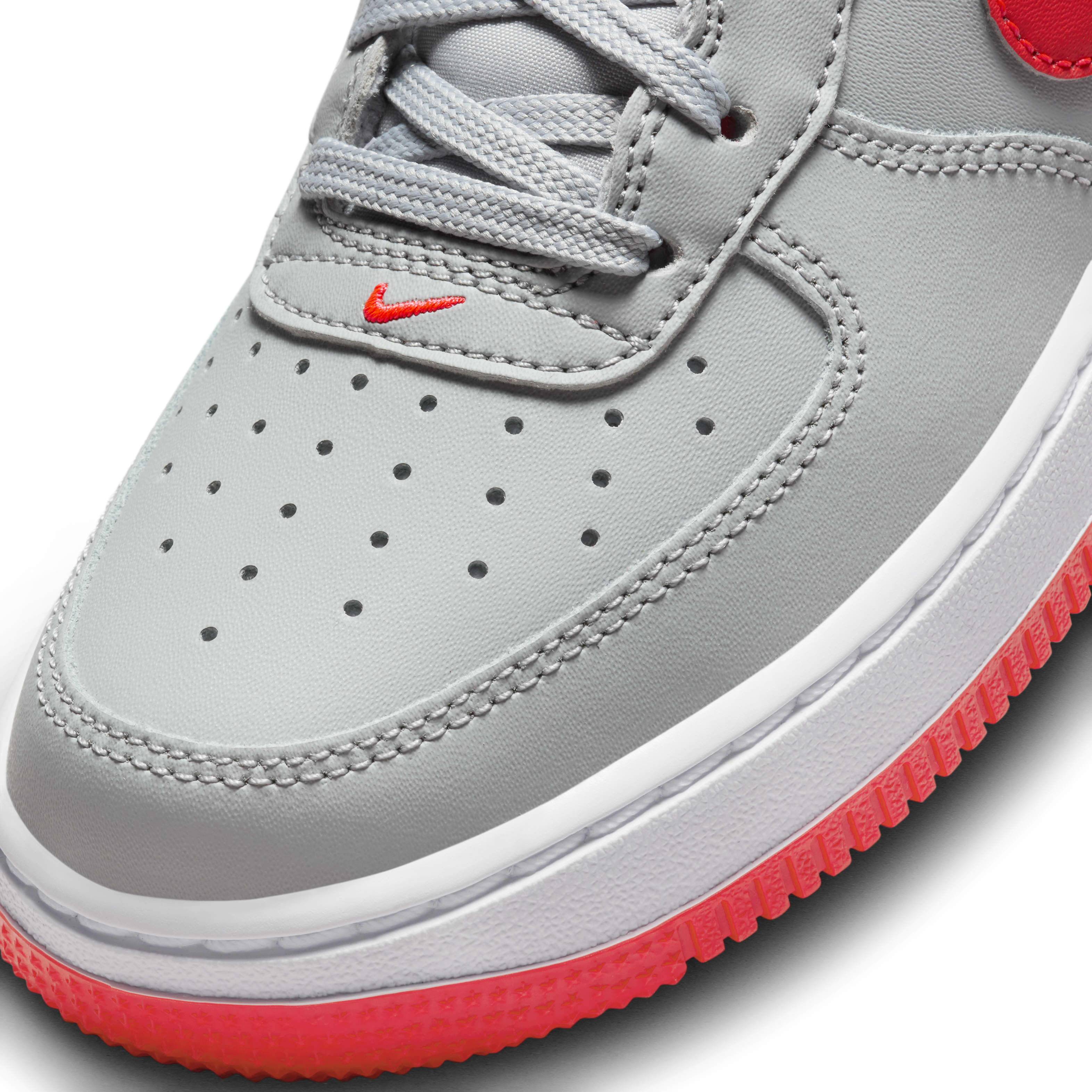 Nike Air Force 1 image number 6