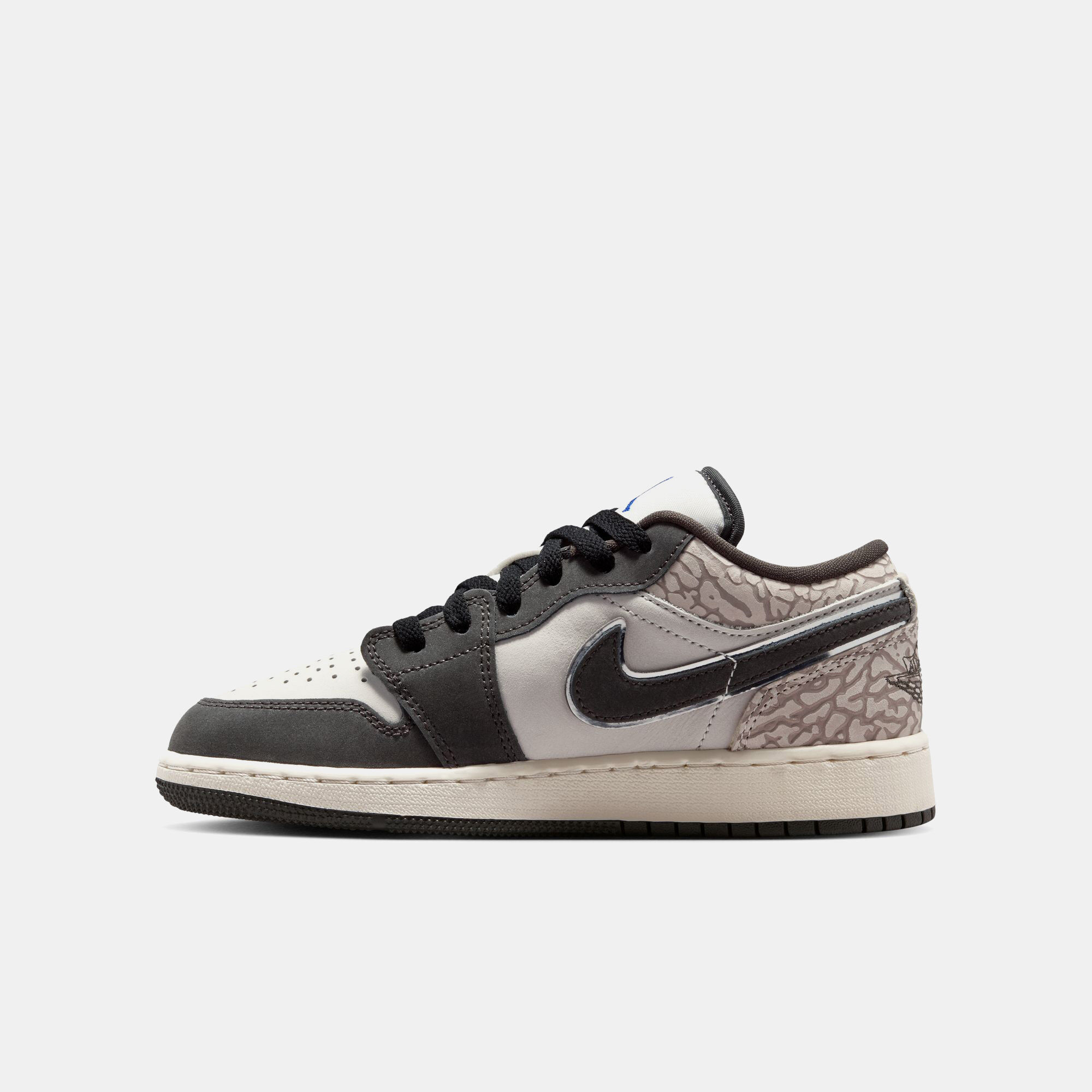 Air Jordan 1 Low SE image number 4