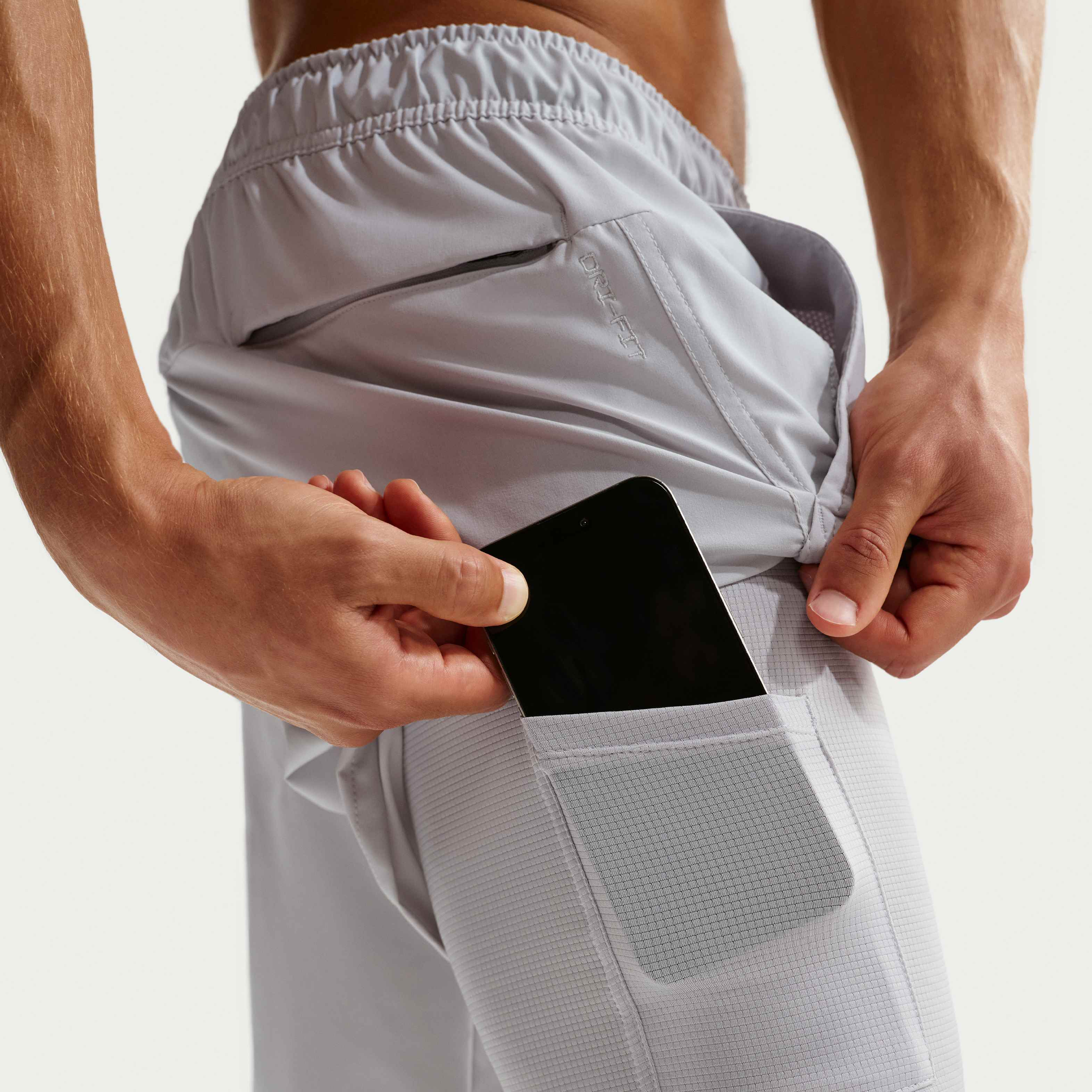 نايكي انليميتد image number 5