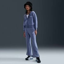 نايكي سبورتسوير