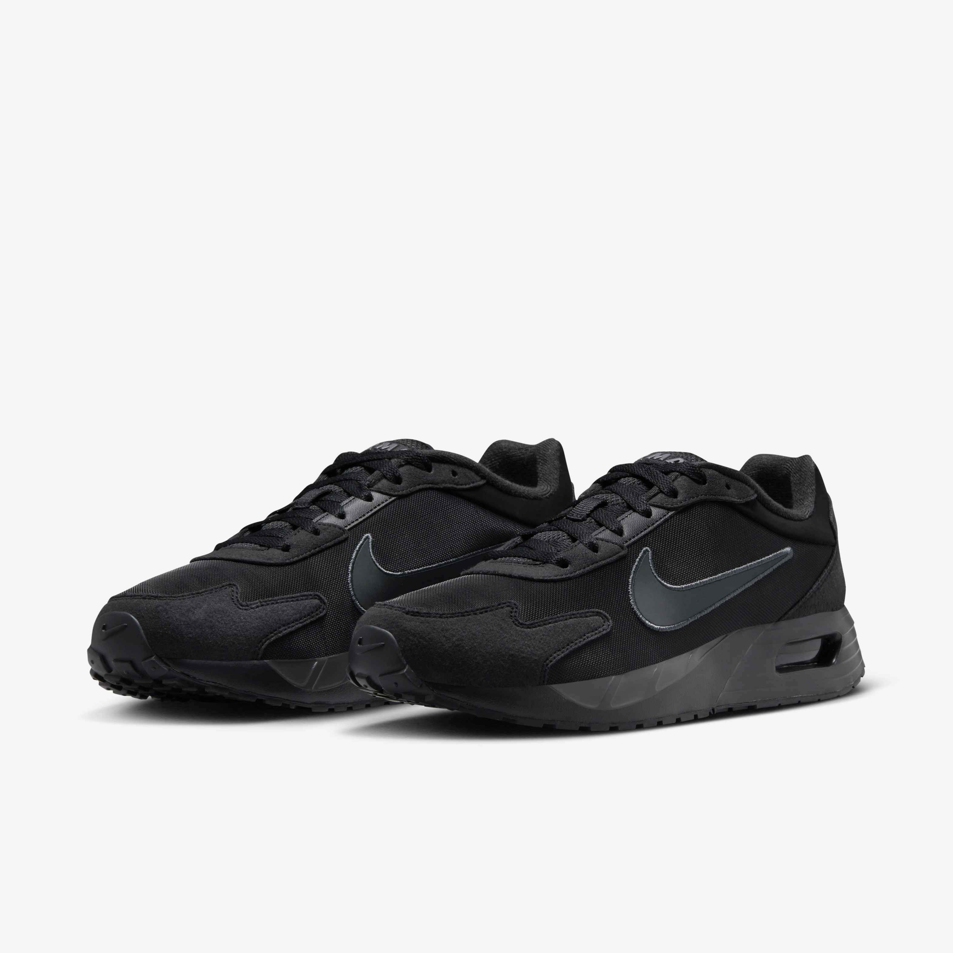 Nike Air Max Solo image number 4