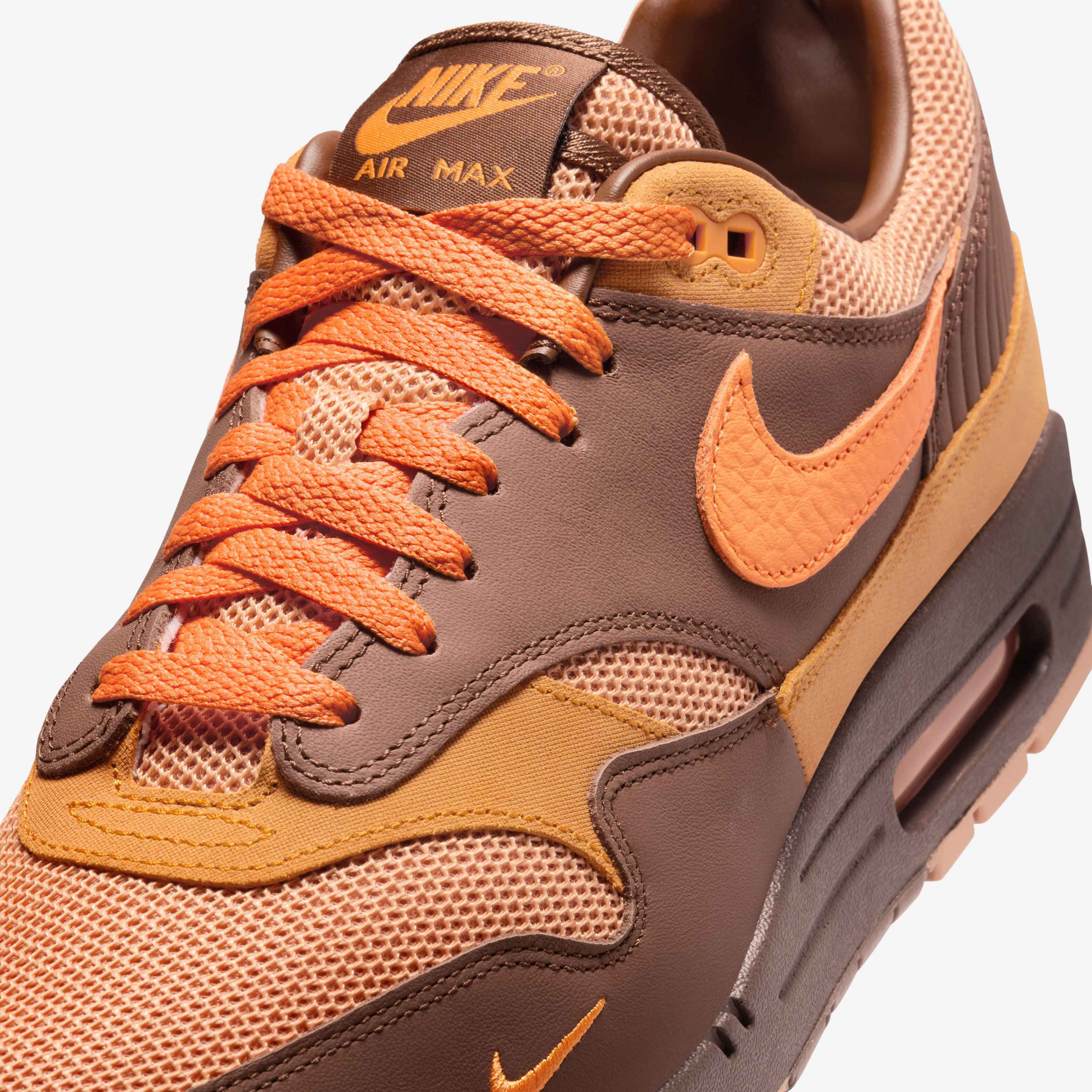 Nike Air Max 1 image number 6