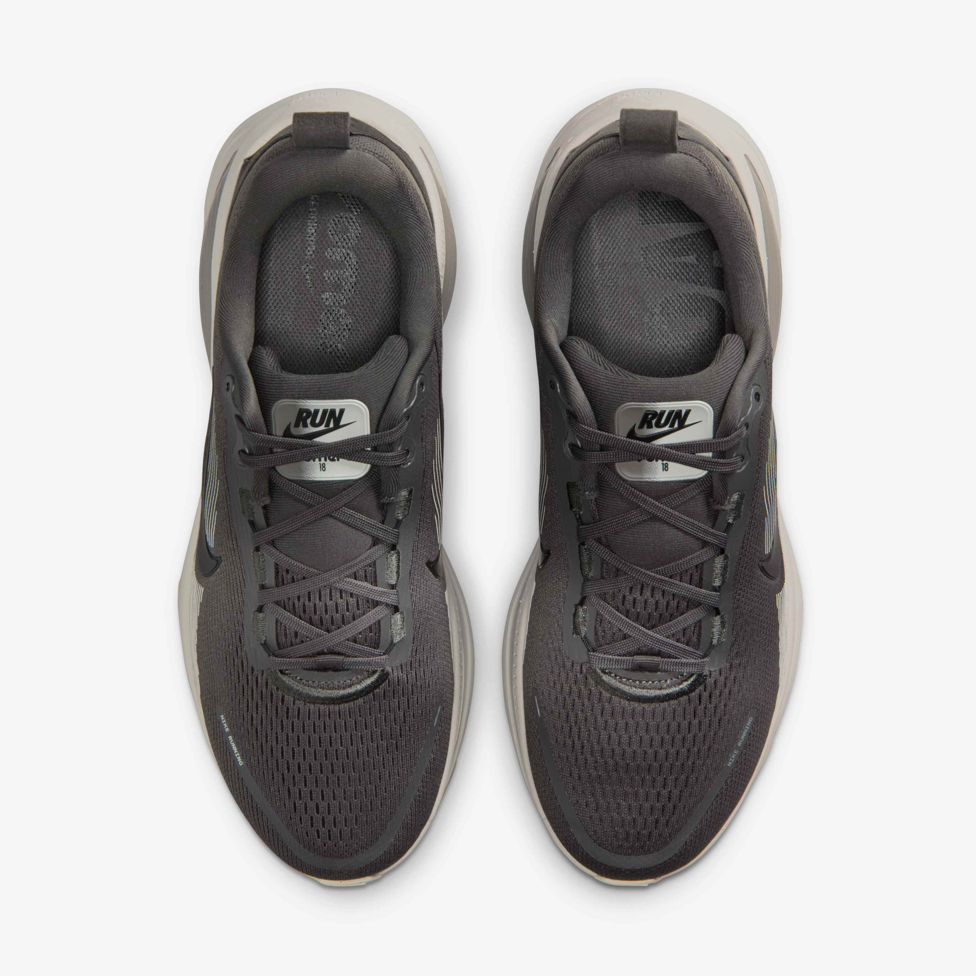 Nike Vomero 18 image number 3