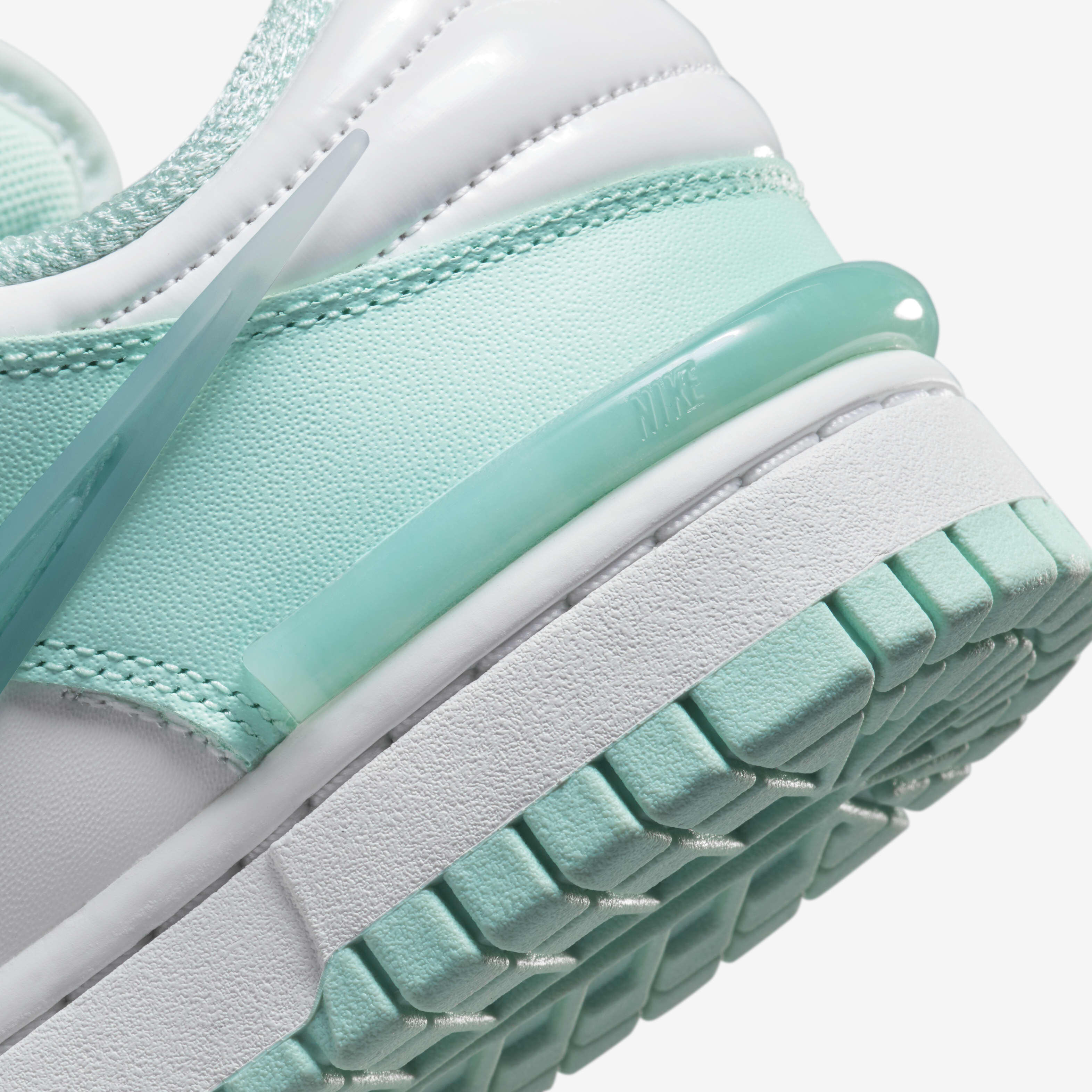 ★関税込★Nike★NIKE DUNK LOW TWIST(W) JADE ICE★22-26cm★ NIKE W DUNK LOW TWIST SUMMIT WHITE/JADE ICE 23FA-I（ナイキ