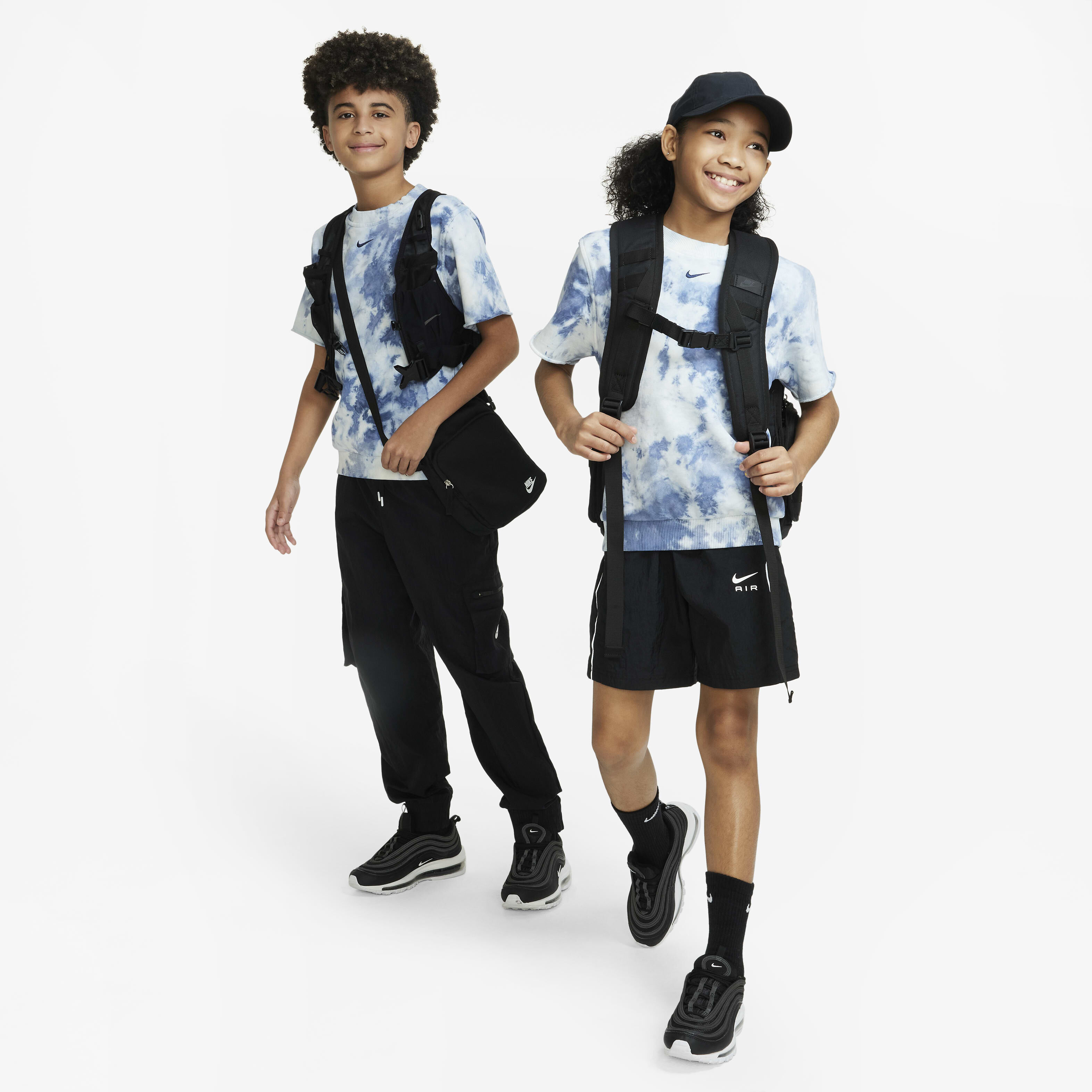 نايكي سبورتسوير كلوب فليس image number 3