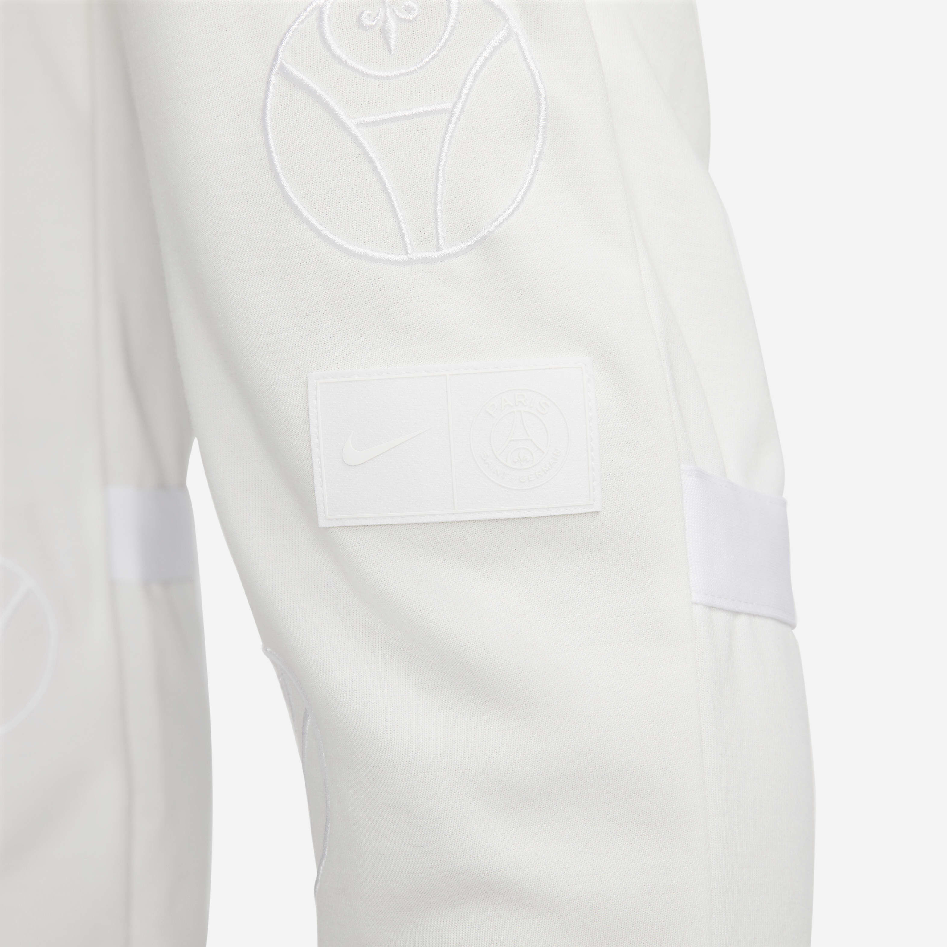 Paris Saint-Germain image number 3