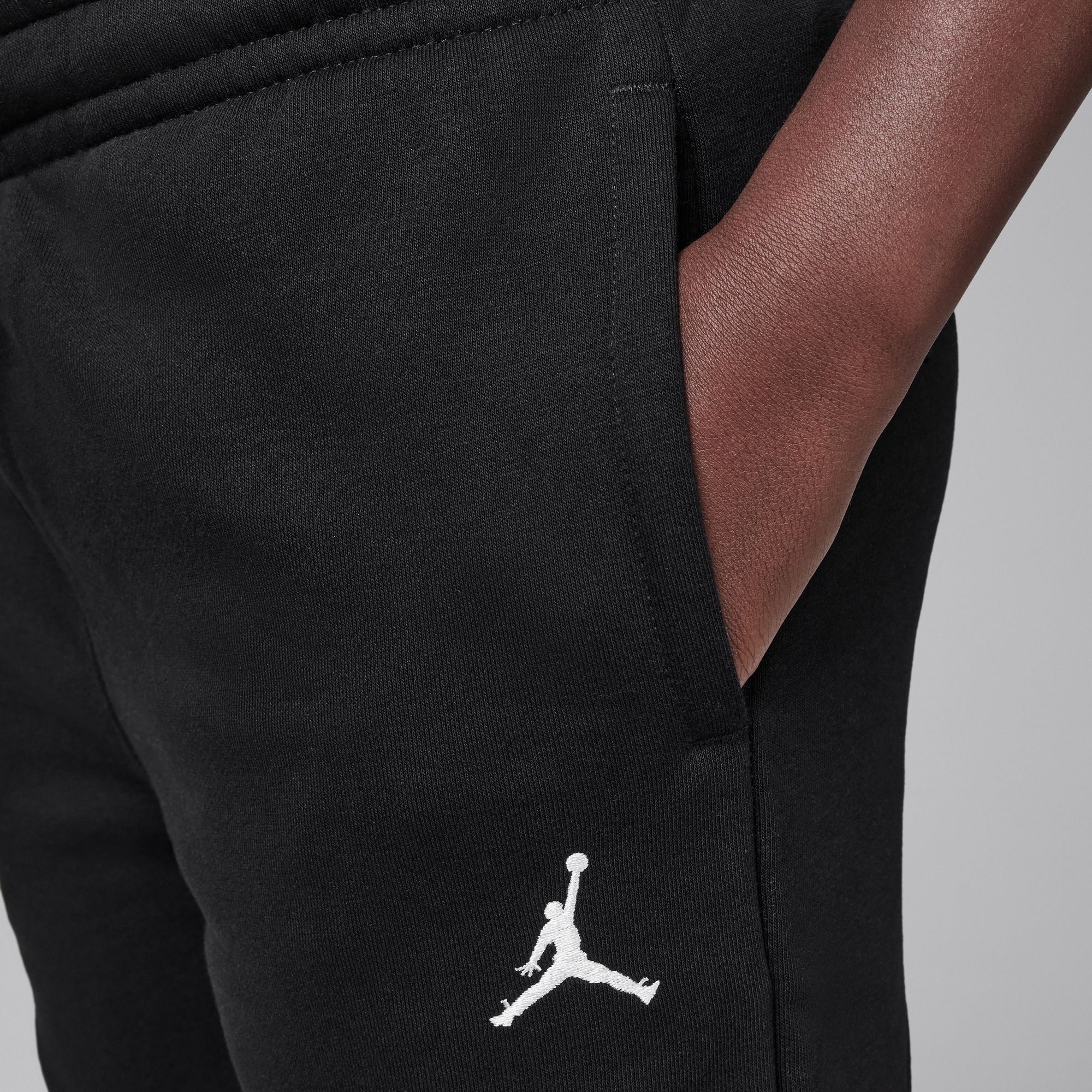 Jordan MJ Brooklyn French Terry Essentials image number 2