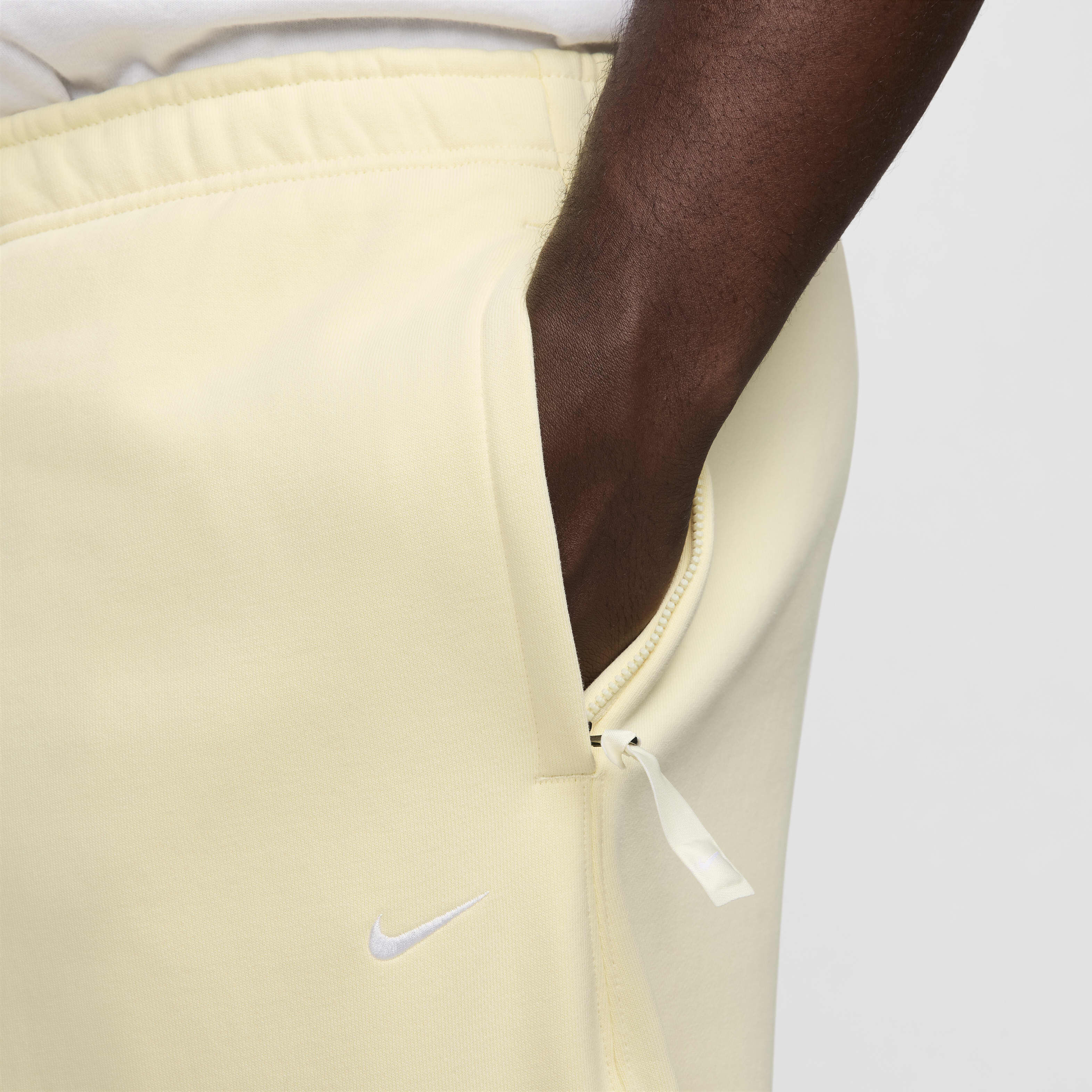 Nike Solo Swoosh image number 8