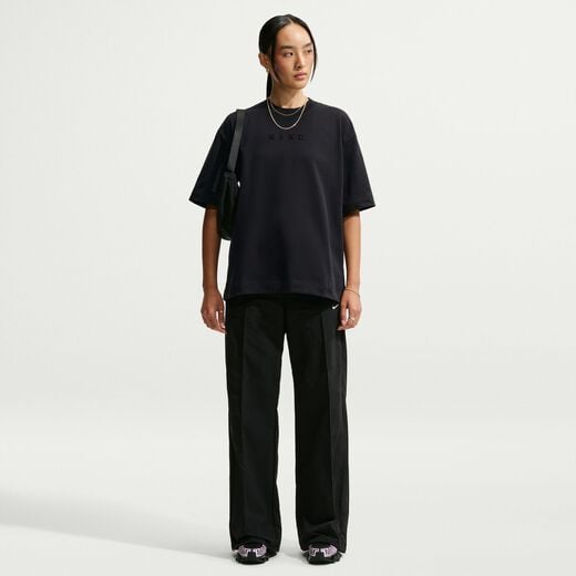 New In-Nike, Nike Sportswear, Women's Oversized T-Shirt