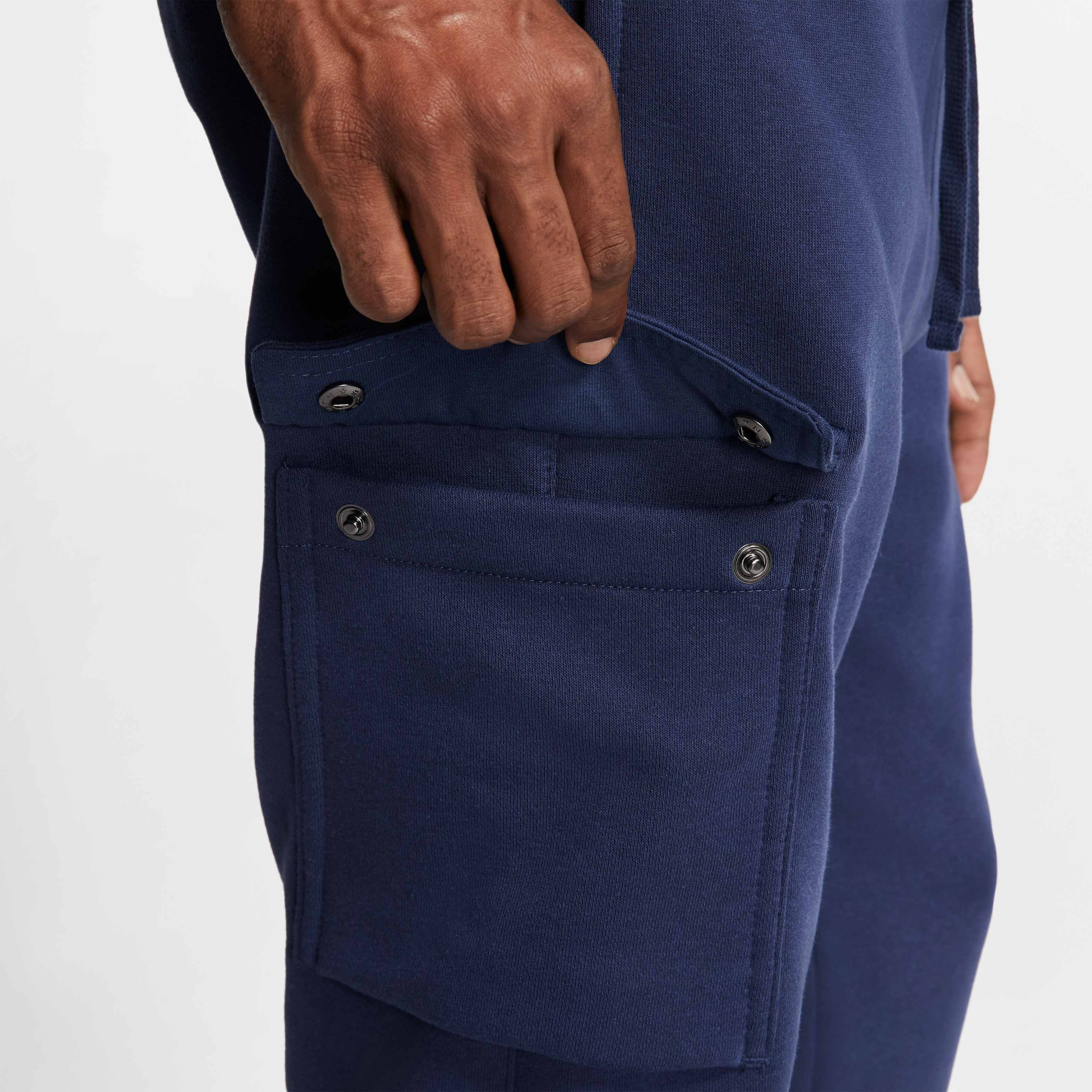 نايكي سبورتسوير كلوب فليس image number 4