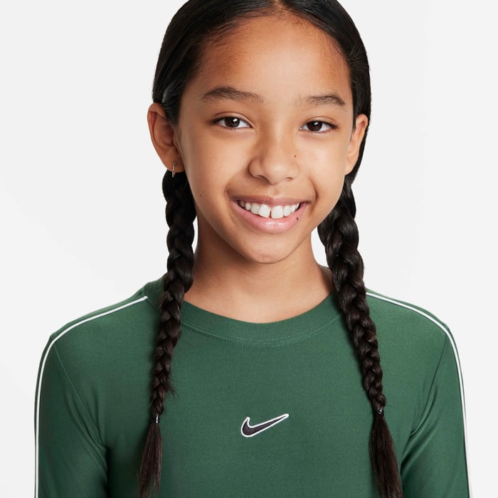 نايكي سبورتسوير image number 2 نايكي سبورتسوير image number 2