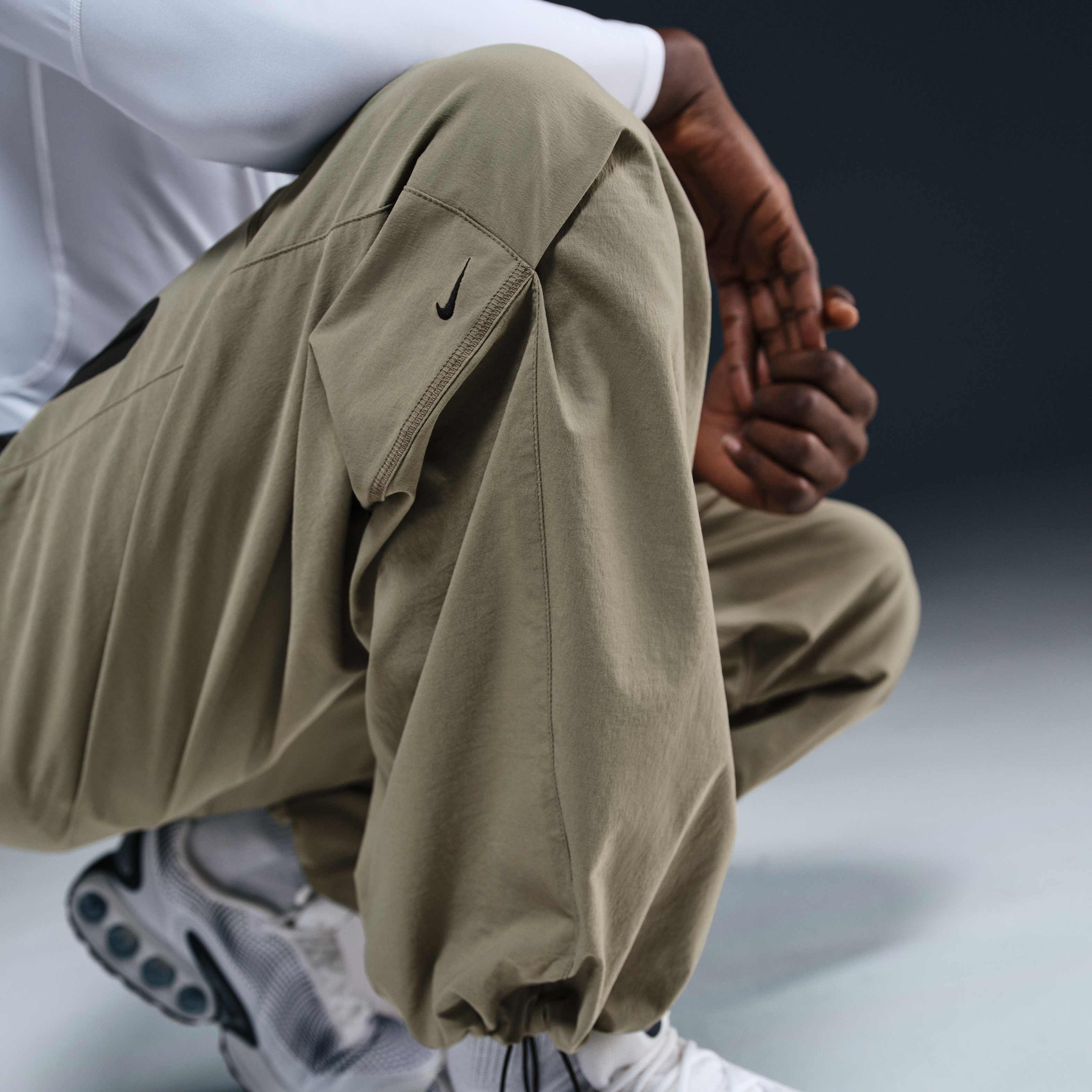 نايكي تك image number 5