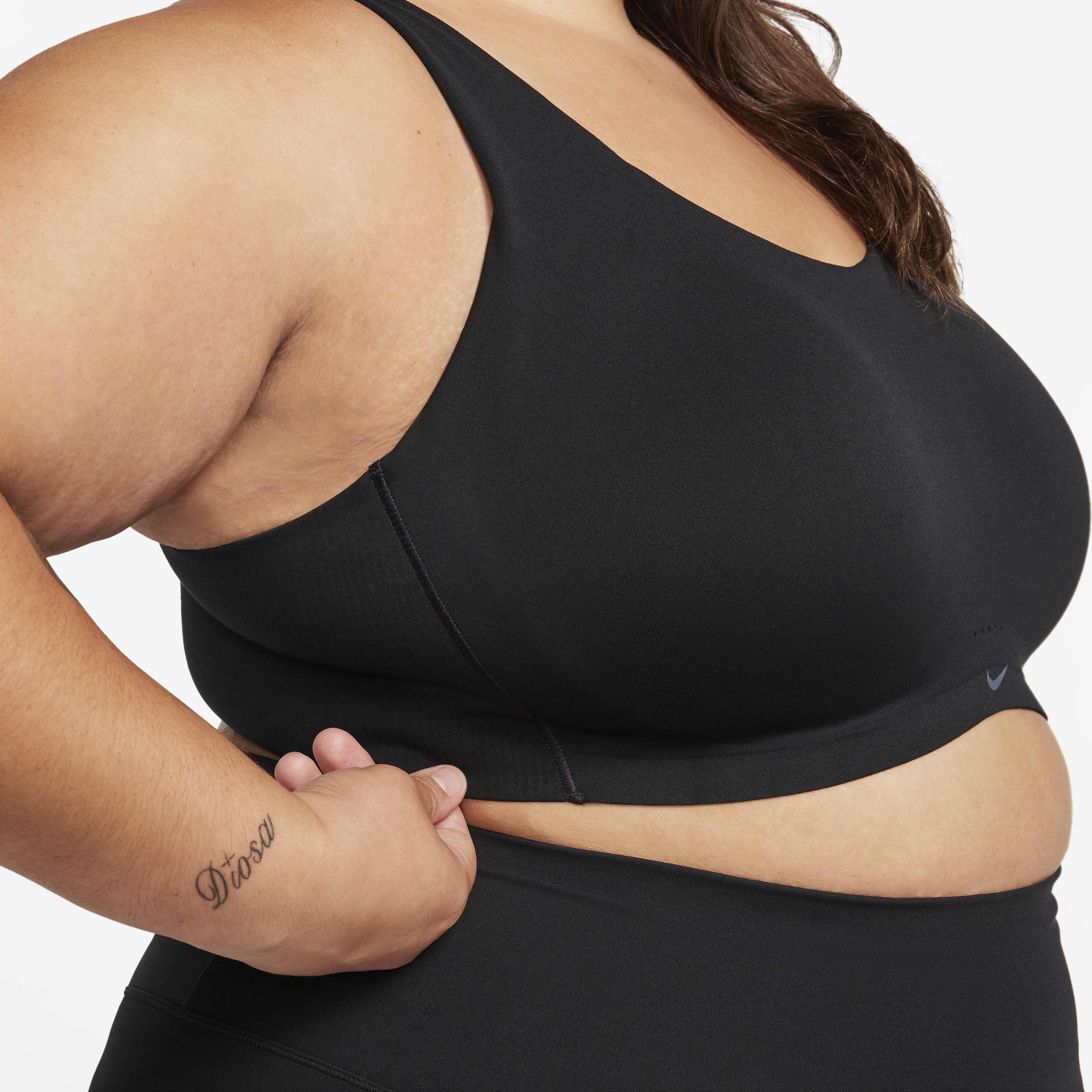 Nike Alate Coverage image number 10