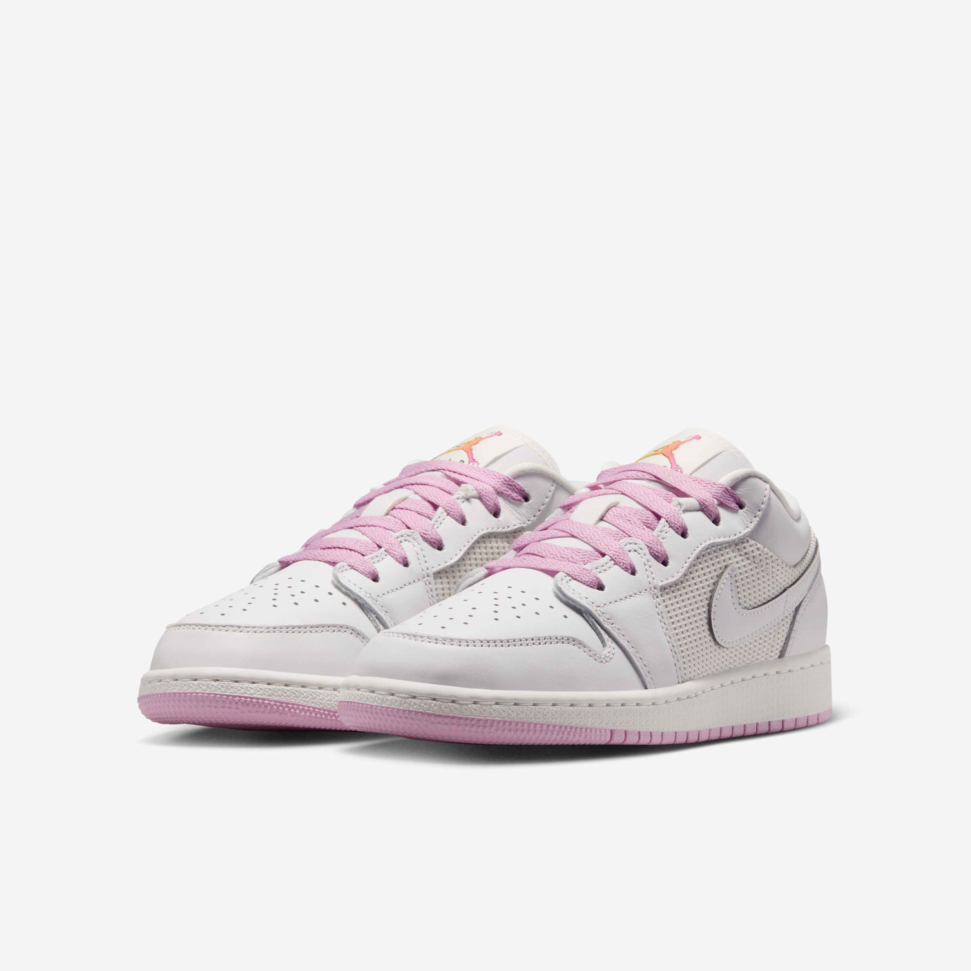 Air Jordan 1 Low SE image number 4