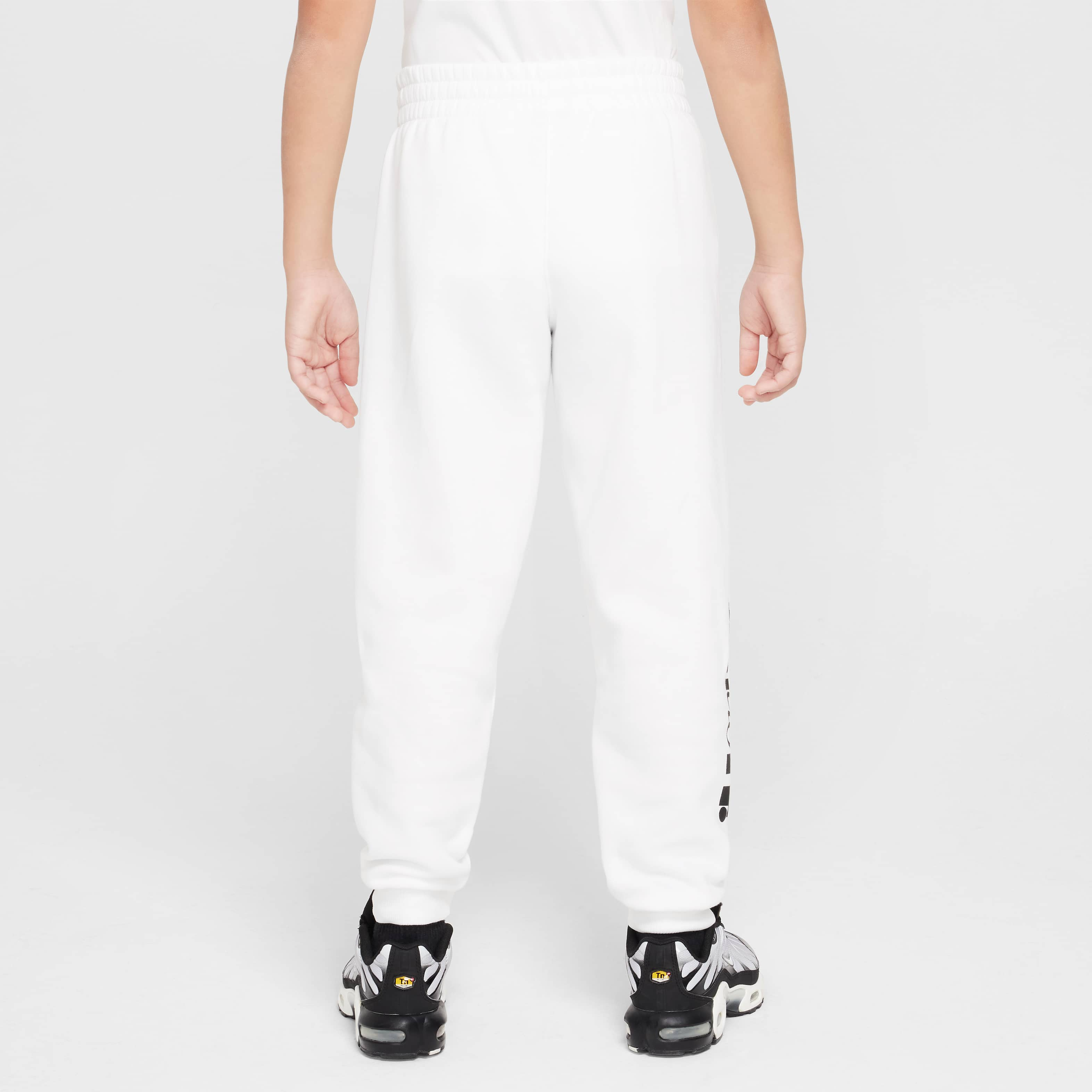 نايكي سبورتسوير كلوب فليس image number 1