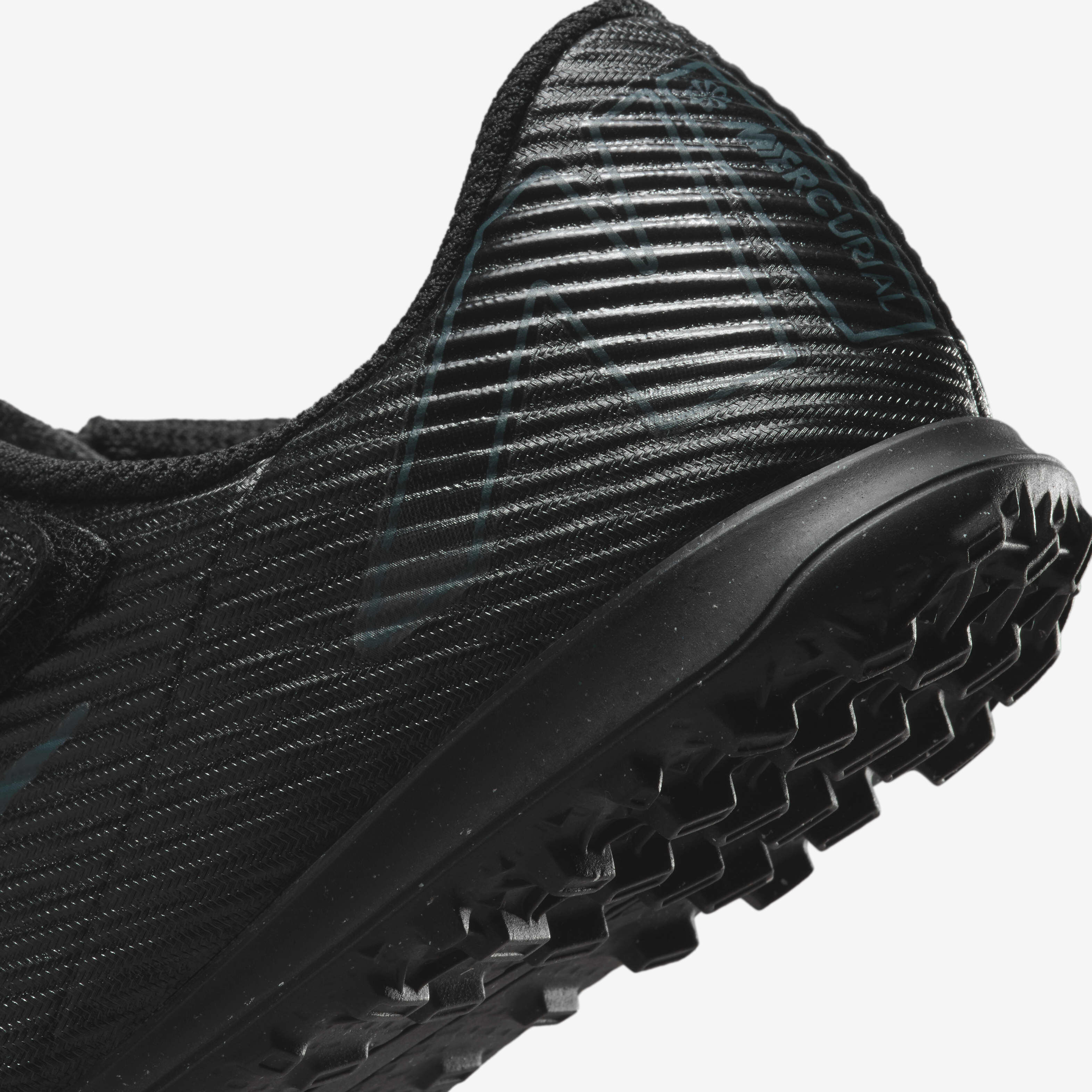 نايكي جونيور ميركيوريال فيبور 16 كلوب image number 7