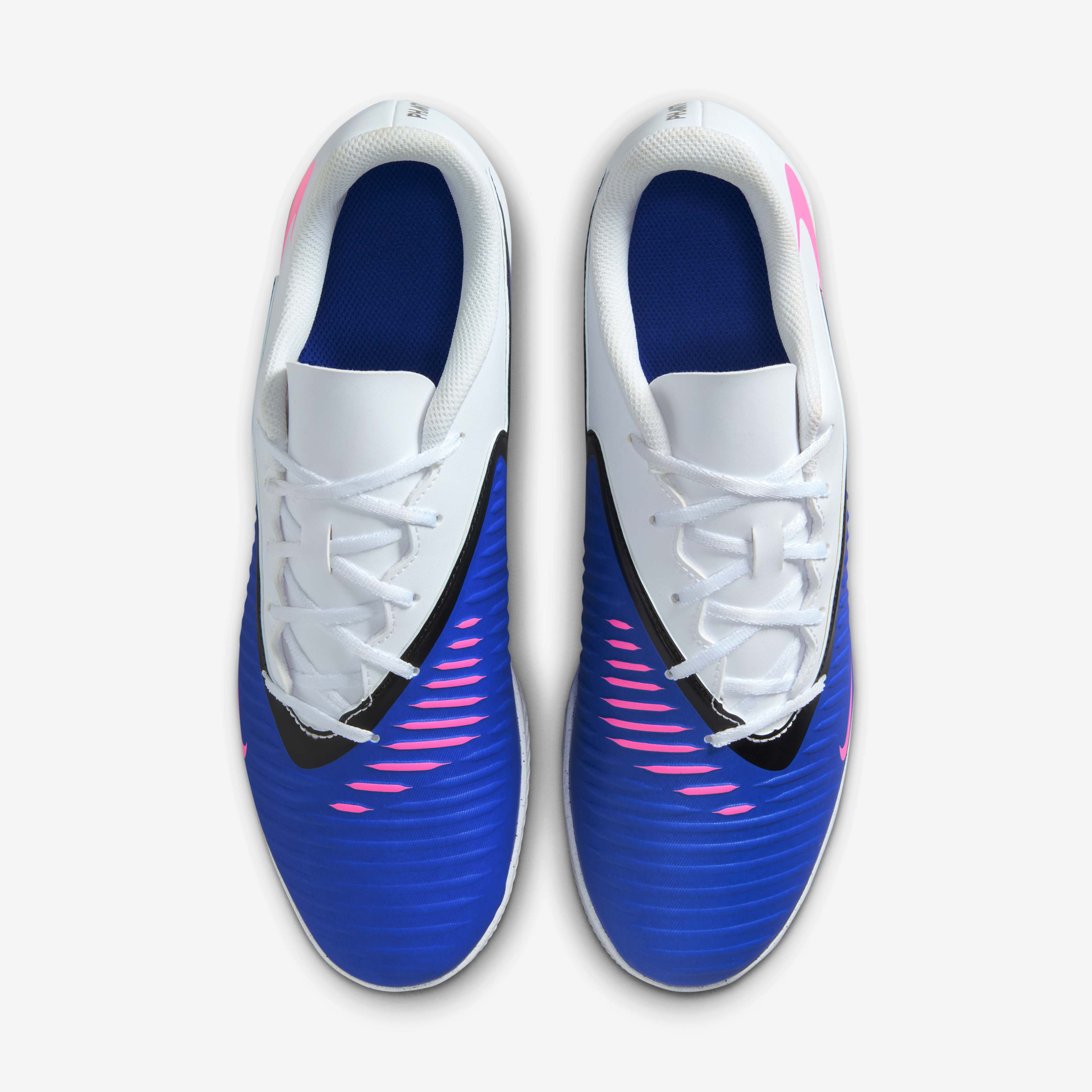 Nike Phantom 6 Low Club image number 3