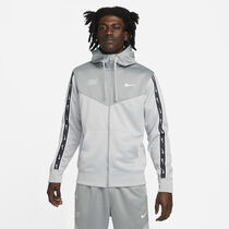 Nike Sportswear Repeat