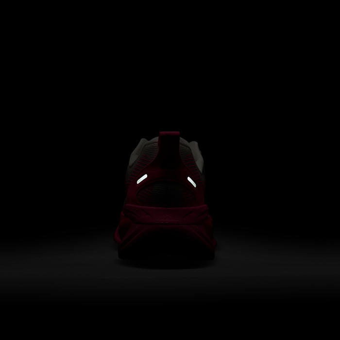 Nike Vomero 18 image number 8 Nike Vomero 18 image number 8