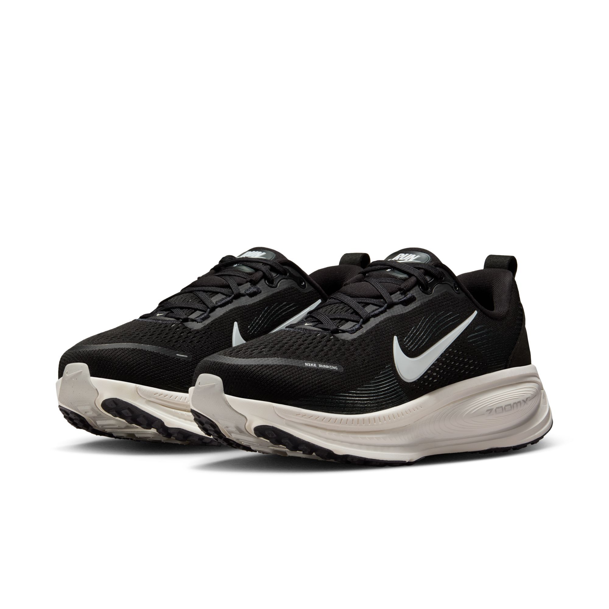 Nike Vomero 18 image number 2