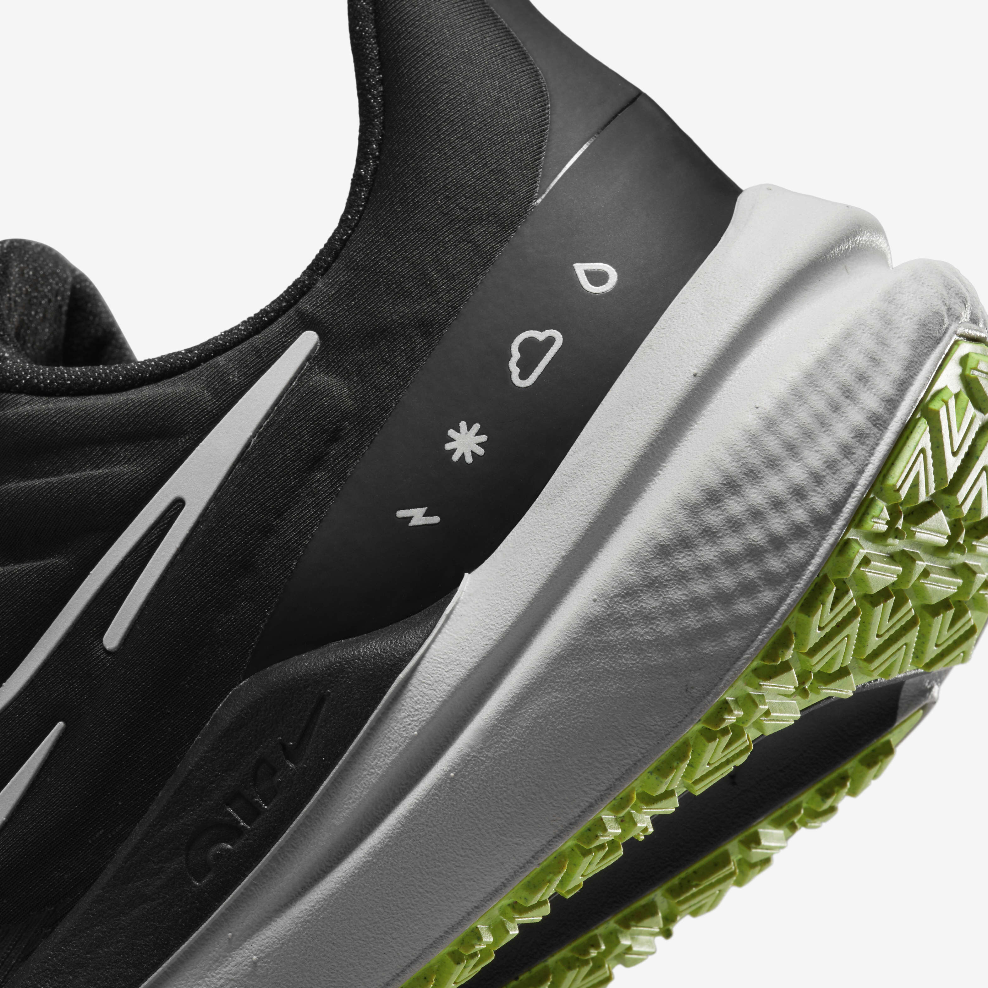 Nike Air Winflo 9 Shield image number 7