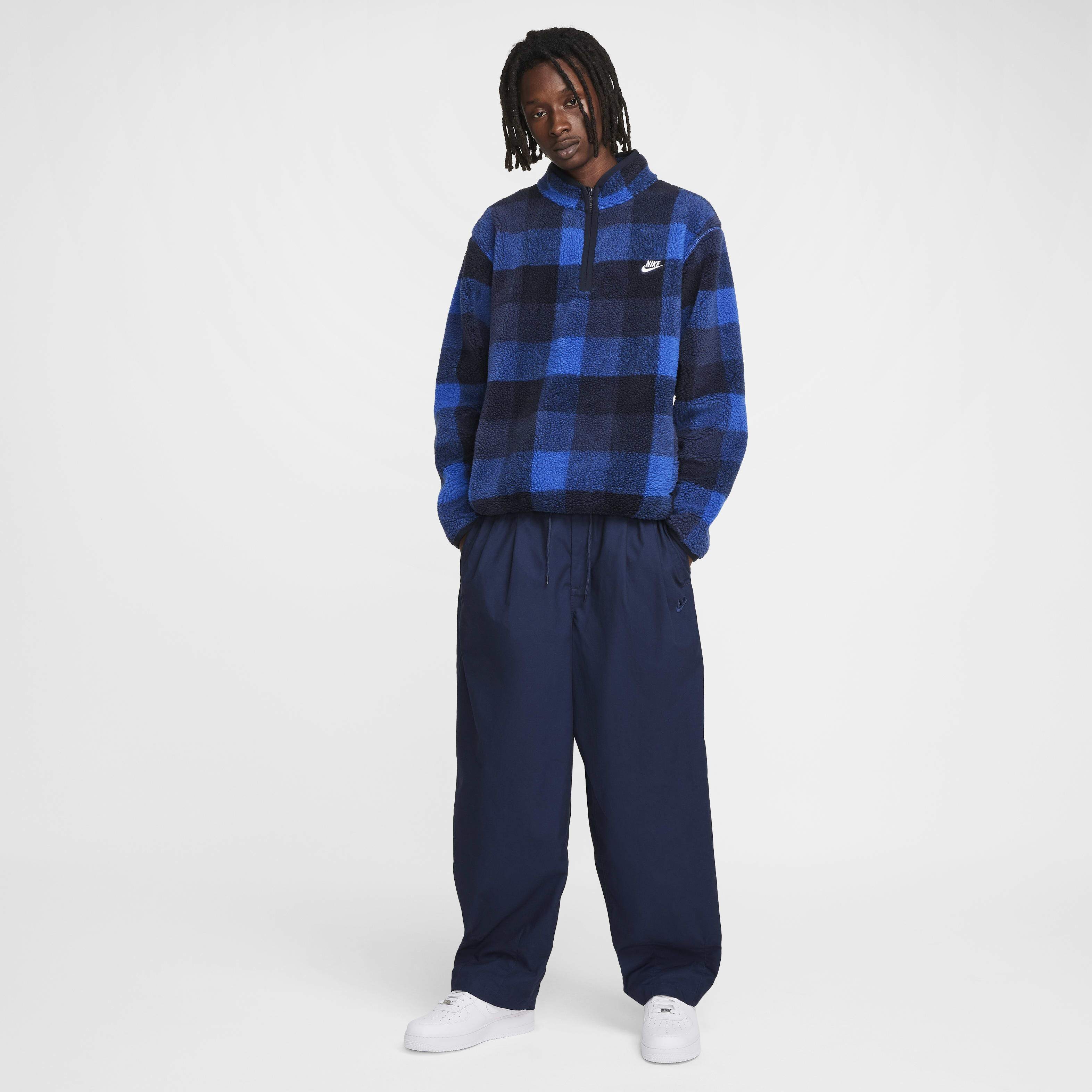 Buy Nike Club Men's Balloon Trousers - Obsidian/Obsidian