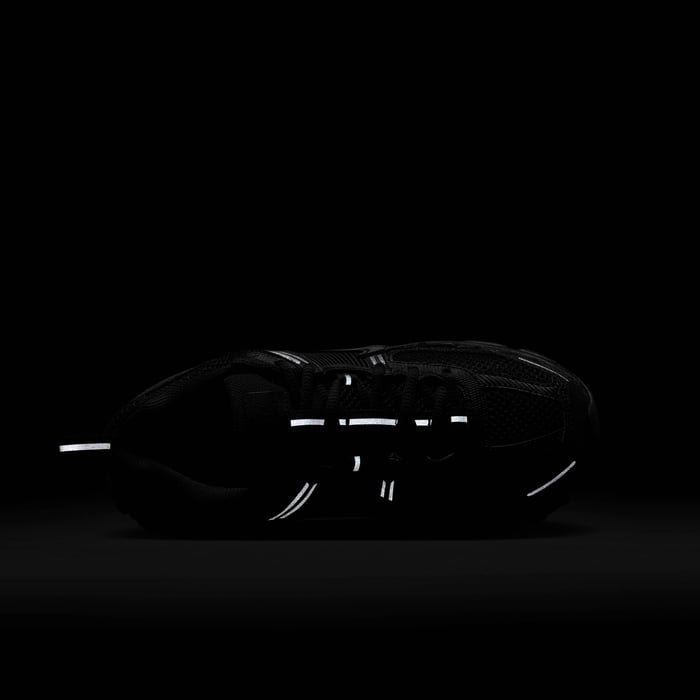 Nike Vomero 5 image number 8 Nike Vomero 5 image number 8