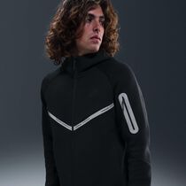 Nike Tech