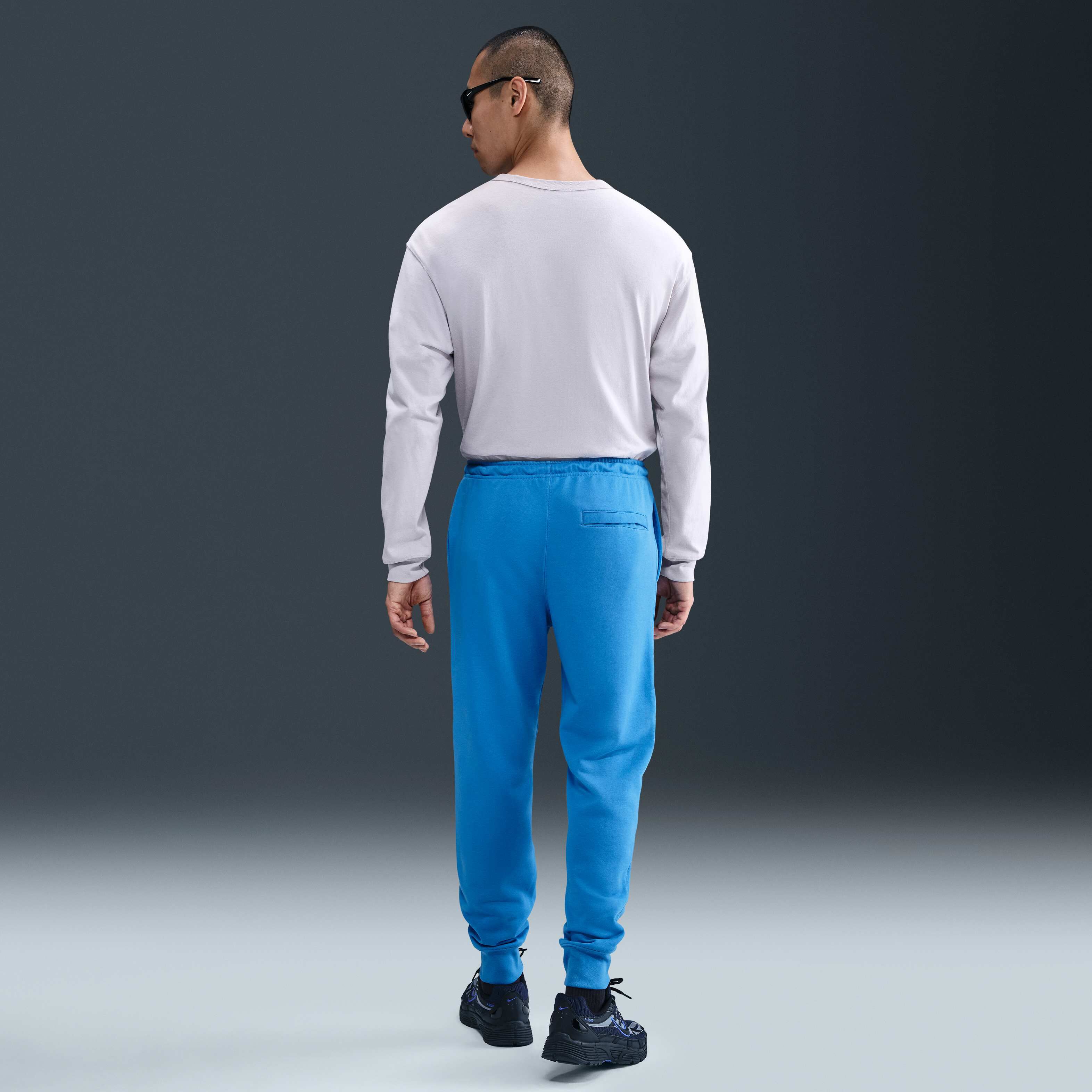 Nike Club image number 3