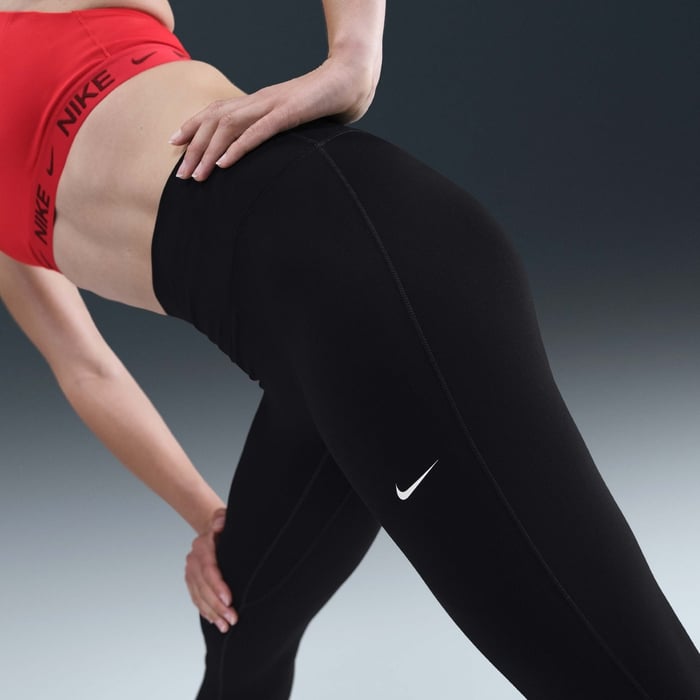 Nike One Seamless Front image number 2 Nike One Seamless Front image number 2