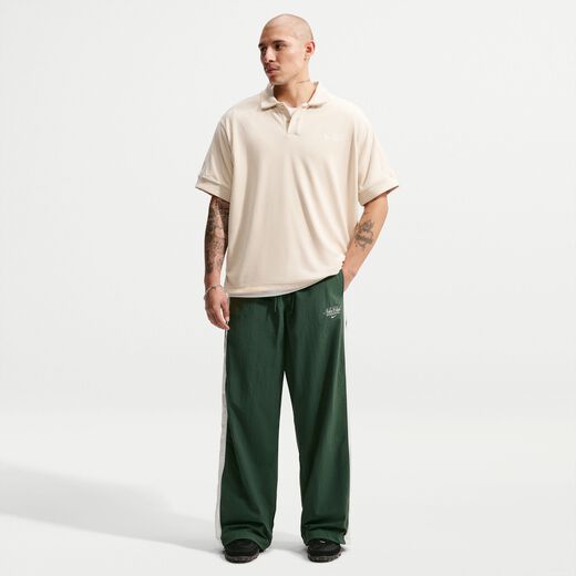 Nike Sportswear Club